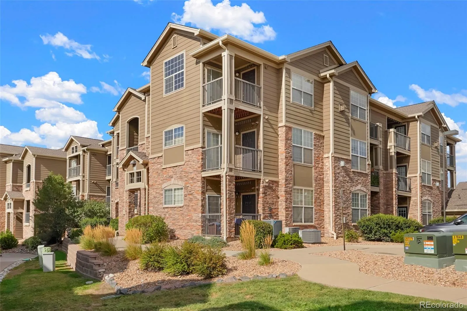 Blue Sky at Vista Ridge