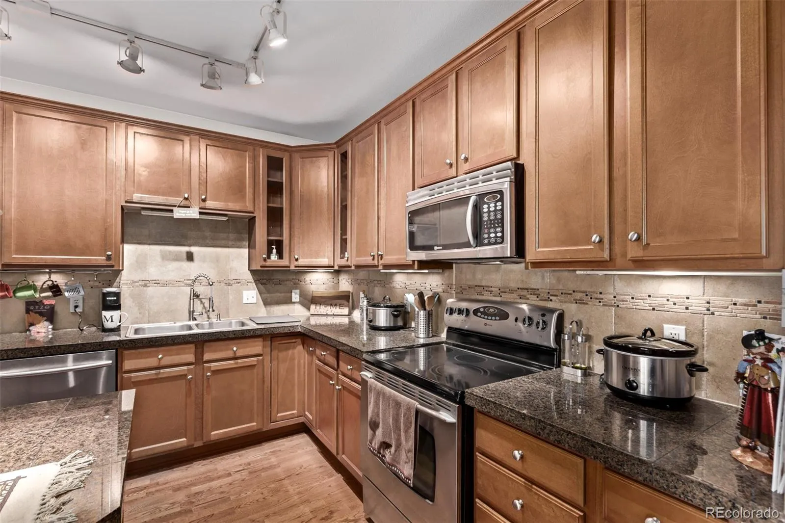 Stonegate Park Guell Condos