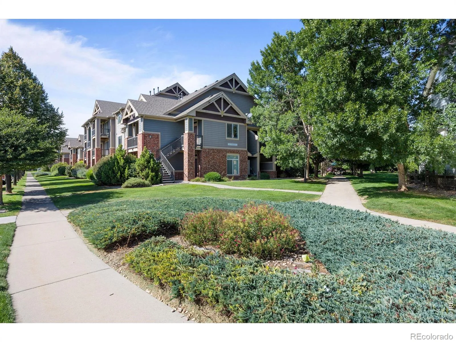 Sidehill Condos