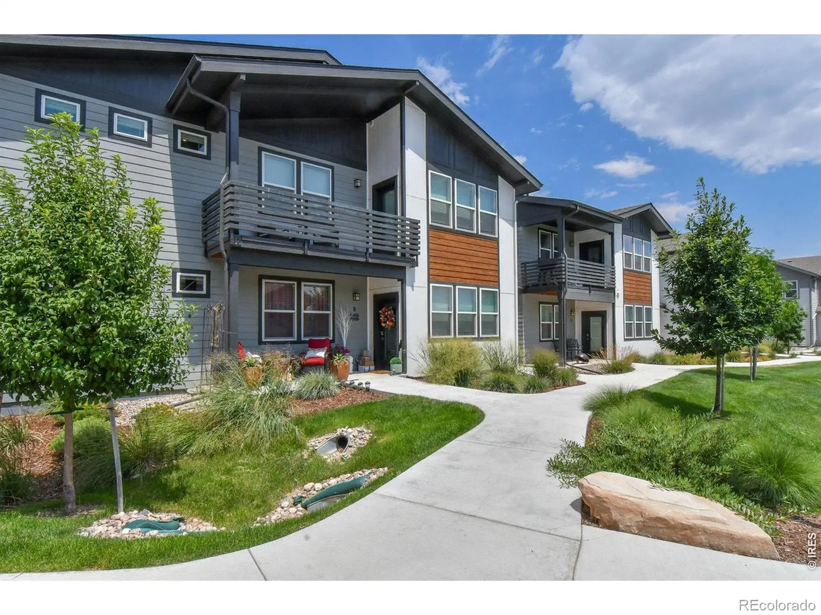 Mosaic Flats Condos Supp 9 Bldg 3