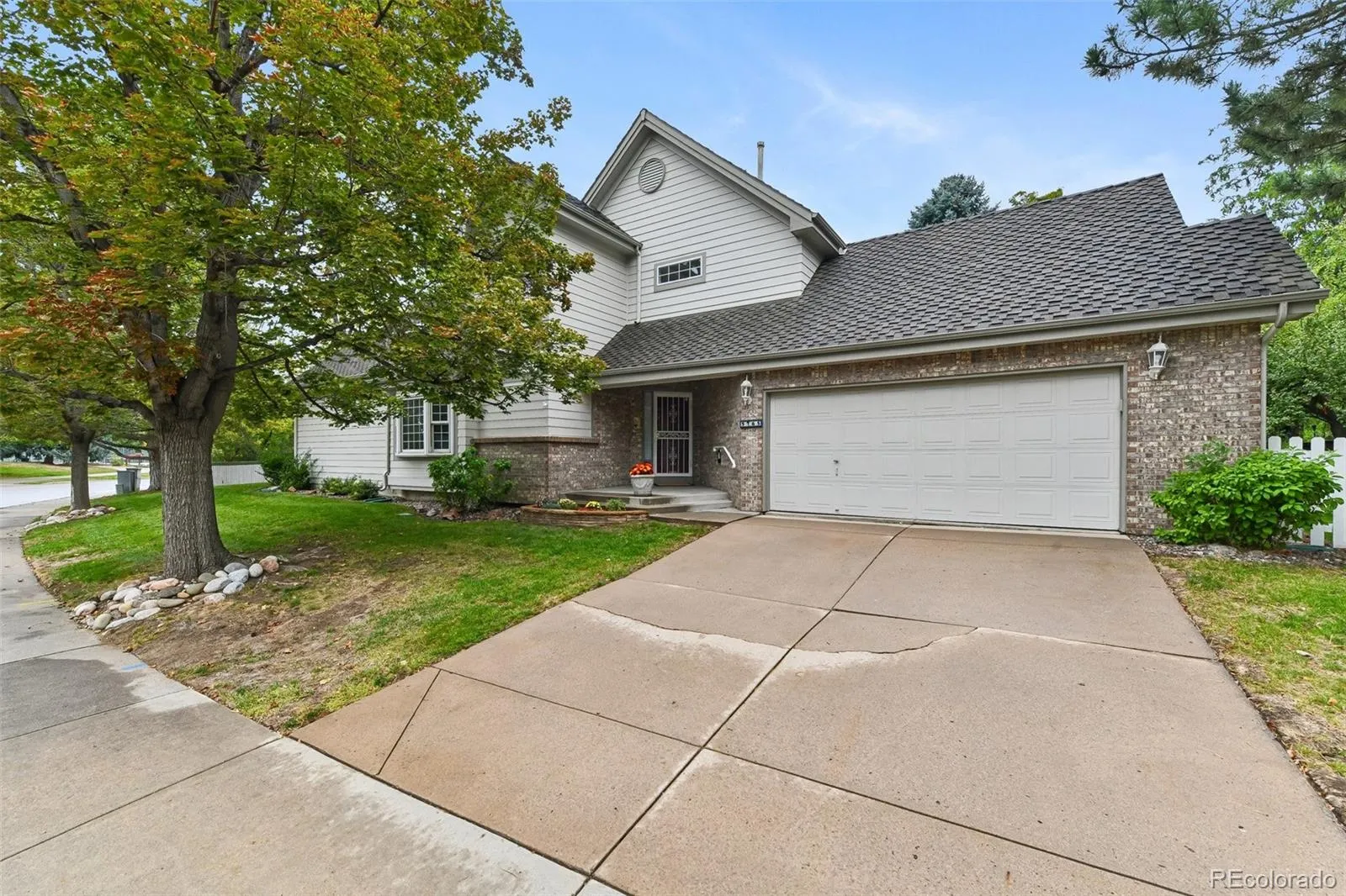 Lakewood Estates