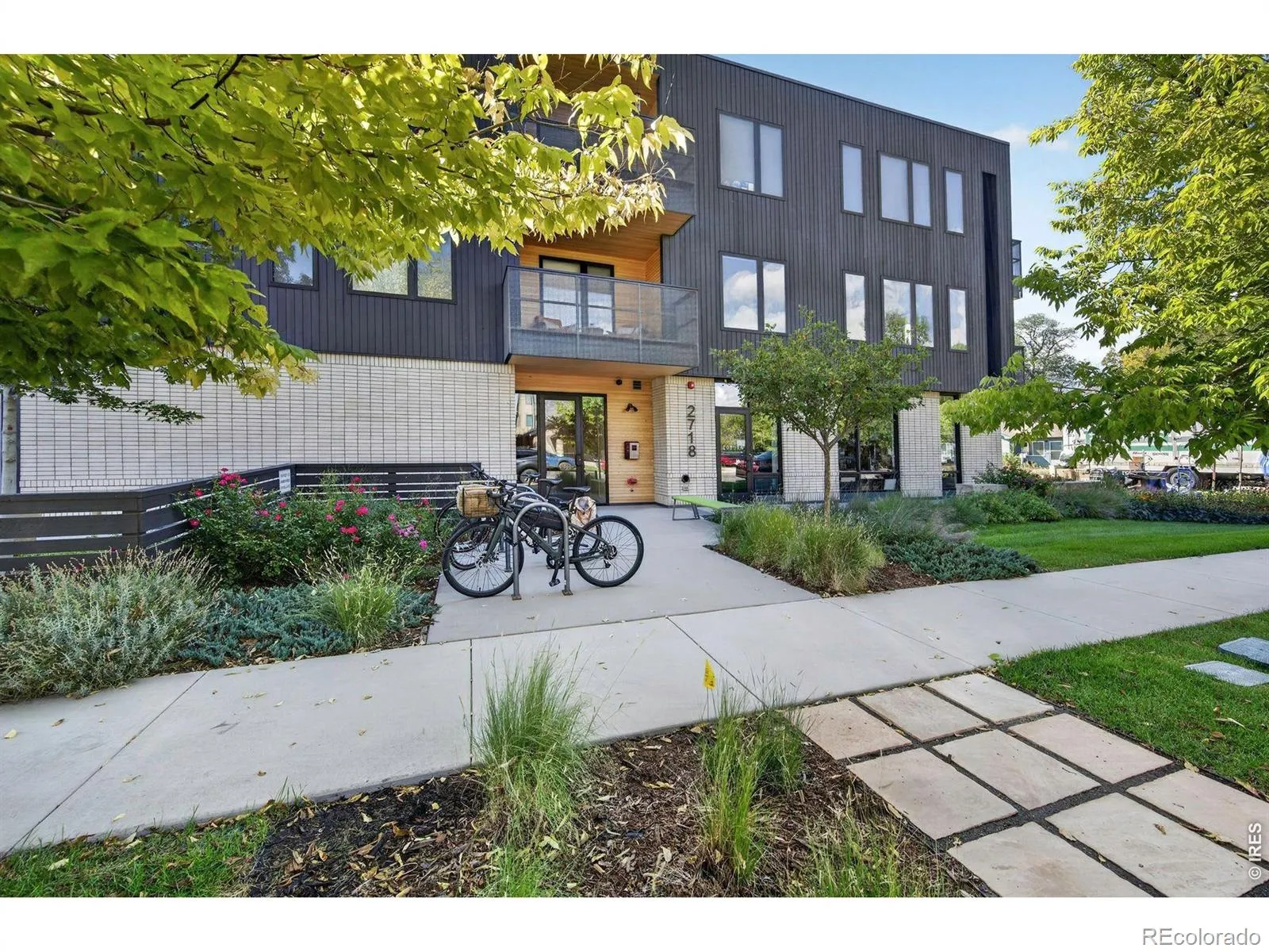 27 Pine Condo