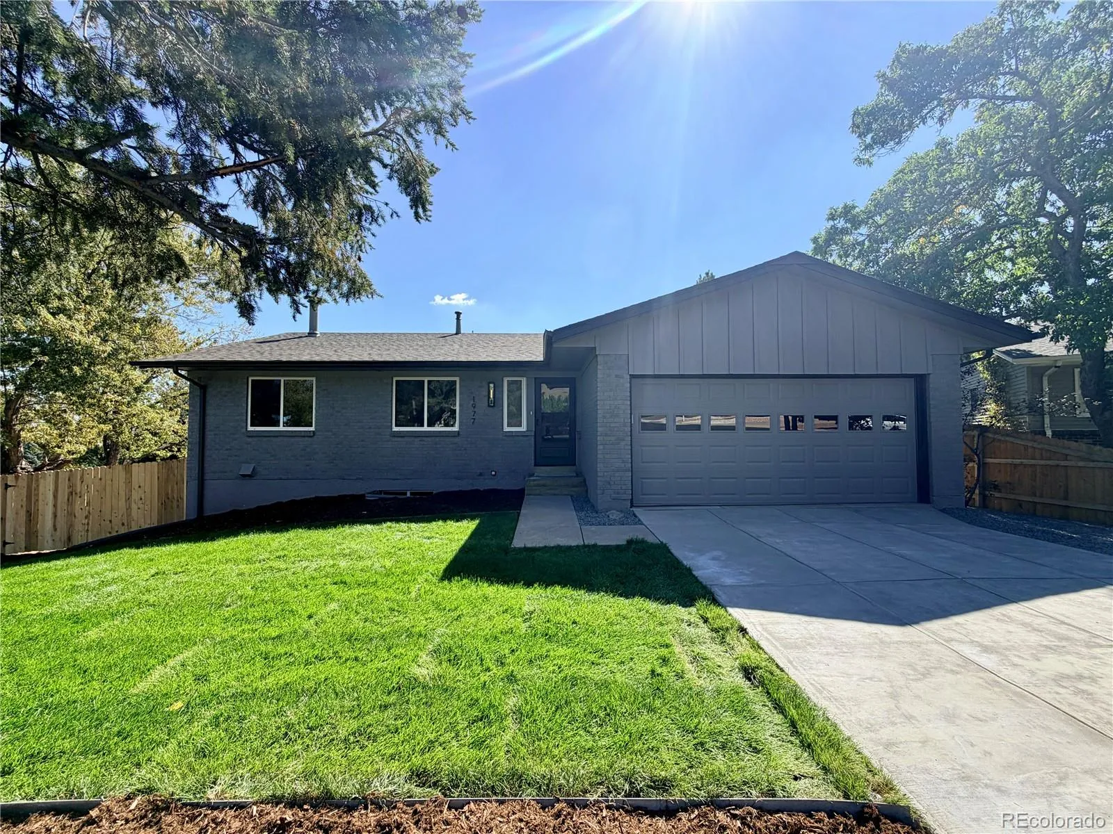 Hutchinsons Green Mountain Village Flg #37