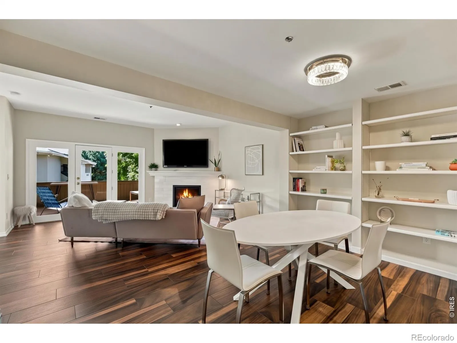 Kalmia Court Condos 7th