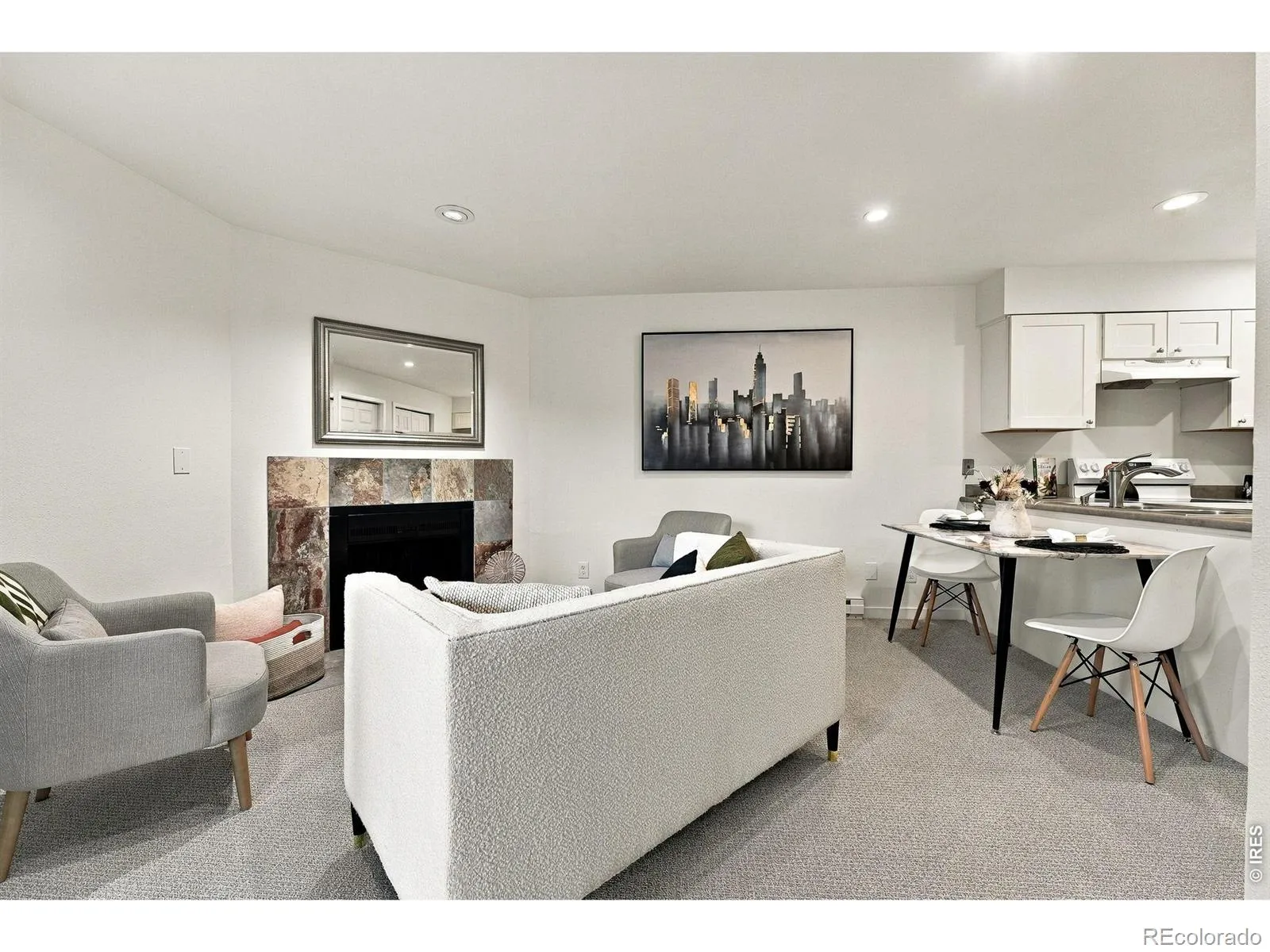 Birchwood Drive Condos & Amds