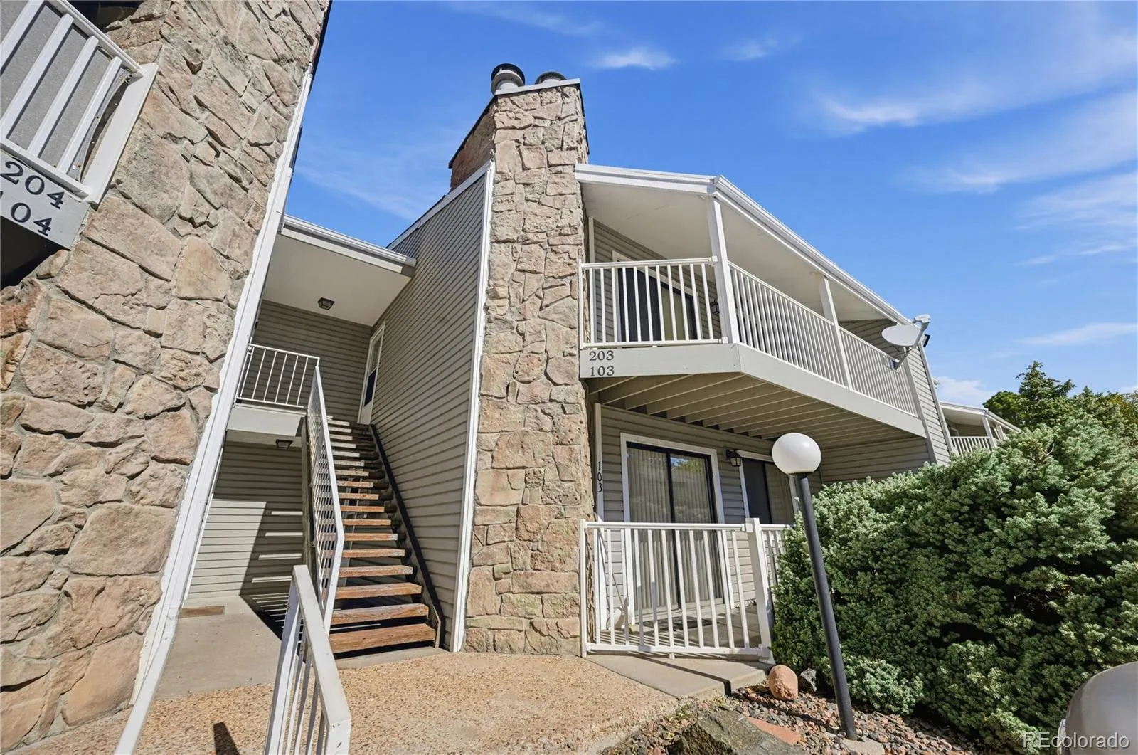 Foxdale Condominiums