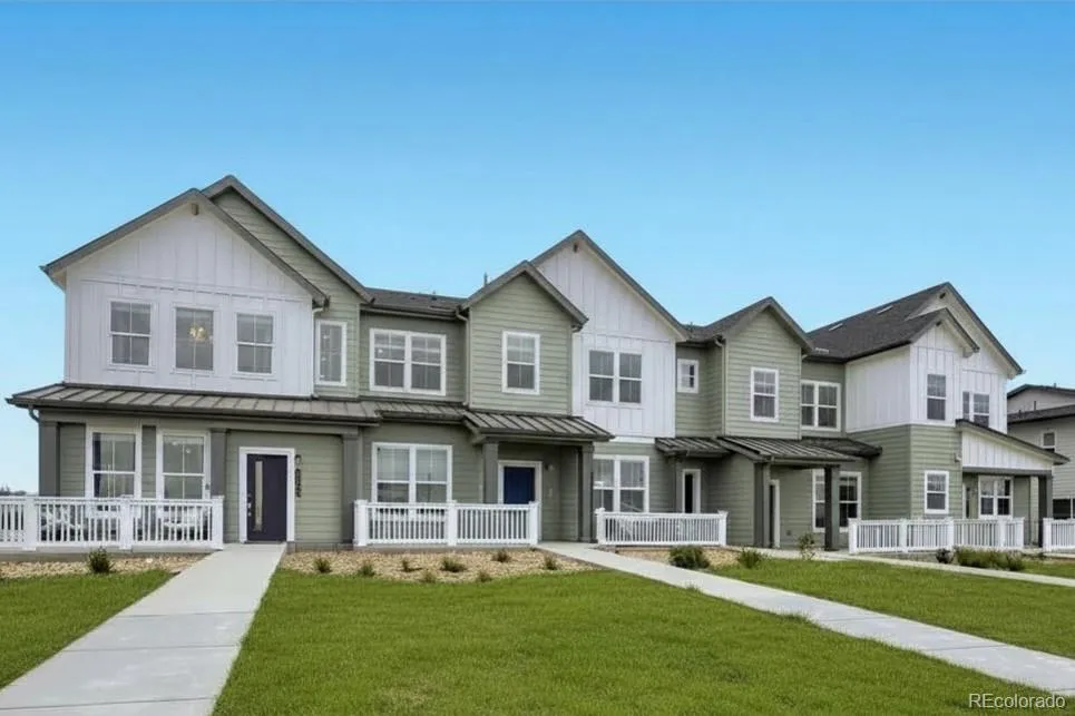 Riano Ridge Residential
