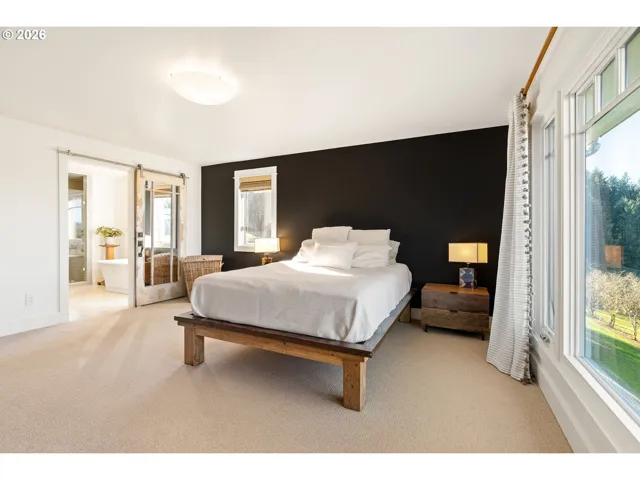 Primary Bedroom-Attached Bathroom