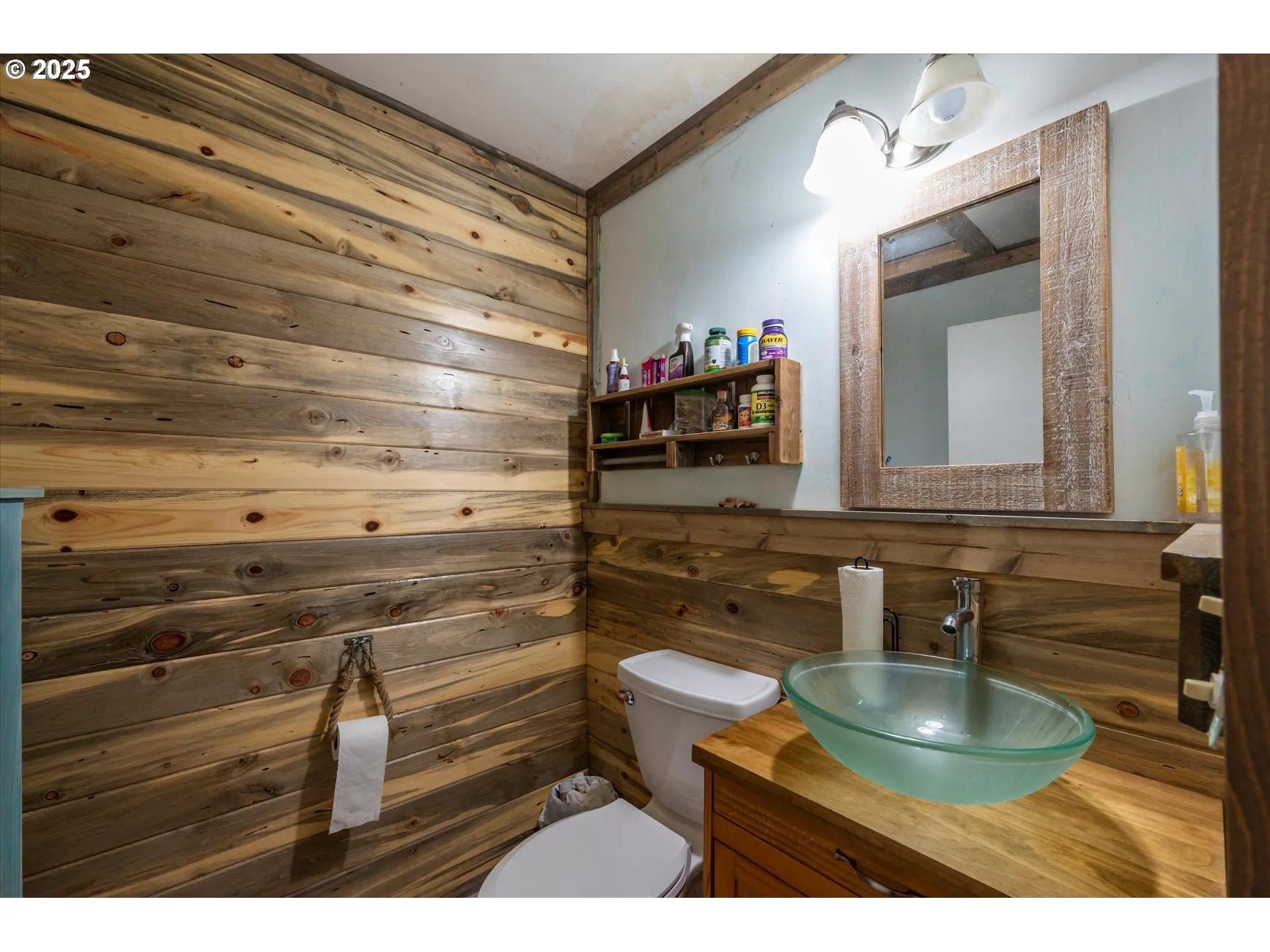 Bathroom-Upper
