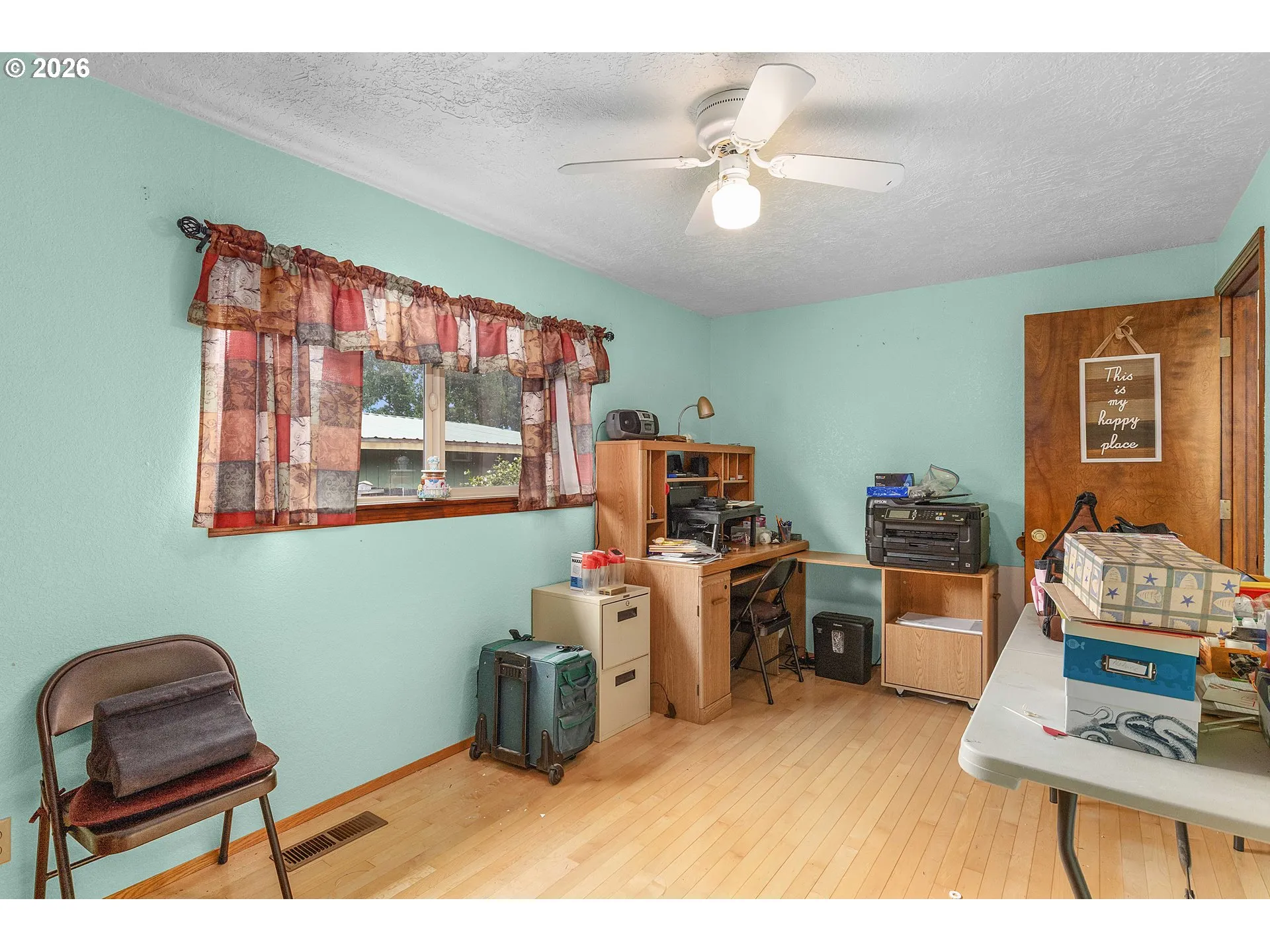 Bedroom-Ceiling Fan