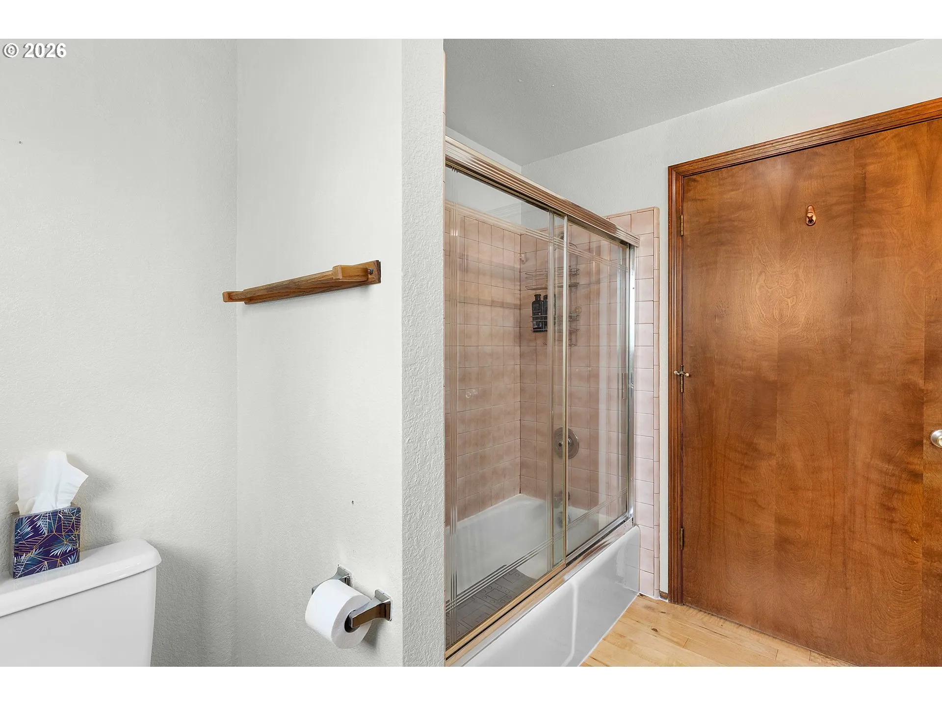 Bathroom-Hall