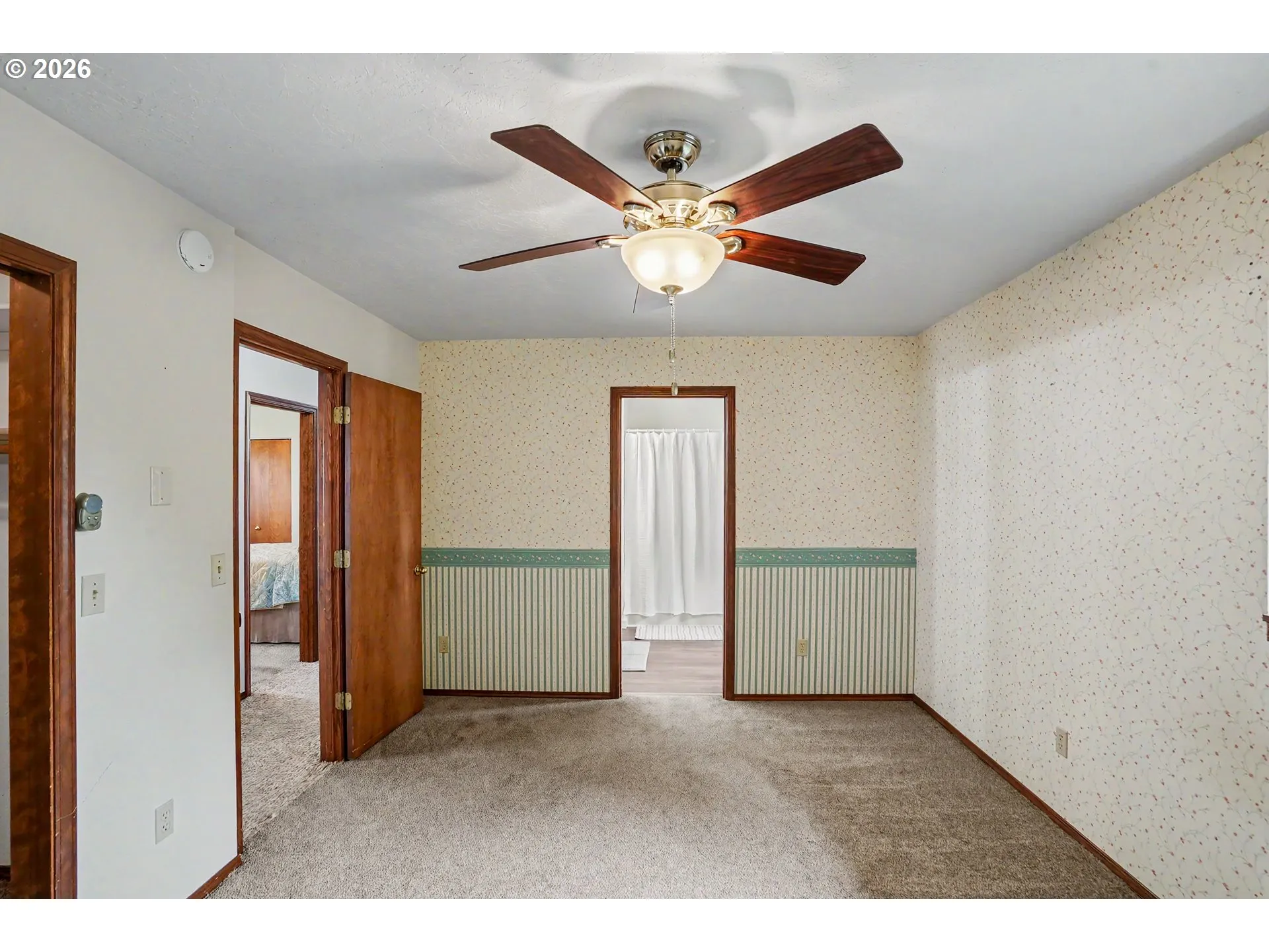 Owner's Suite Bedroom-Walk in Shower