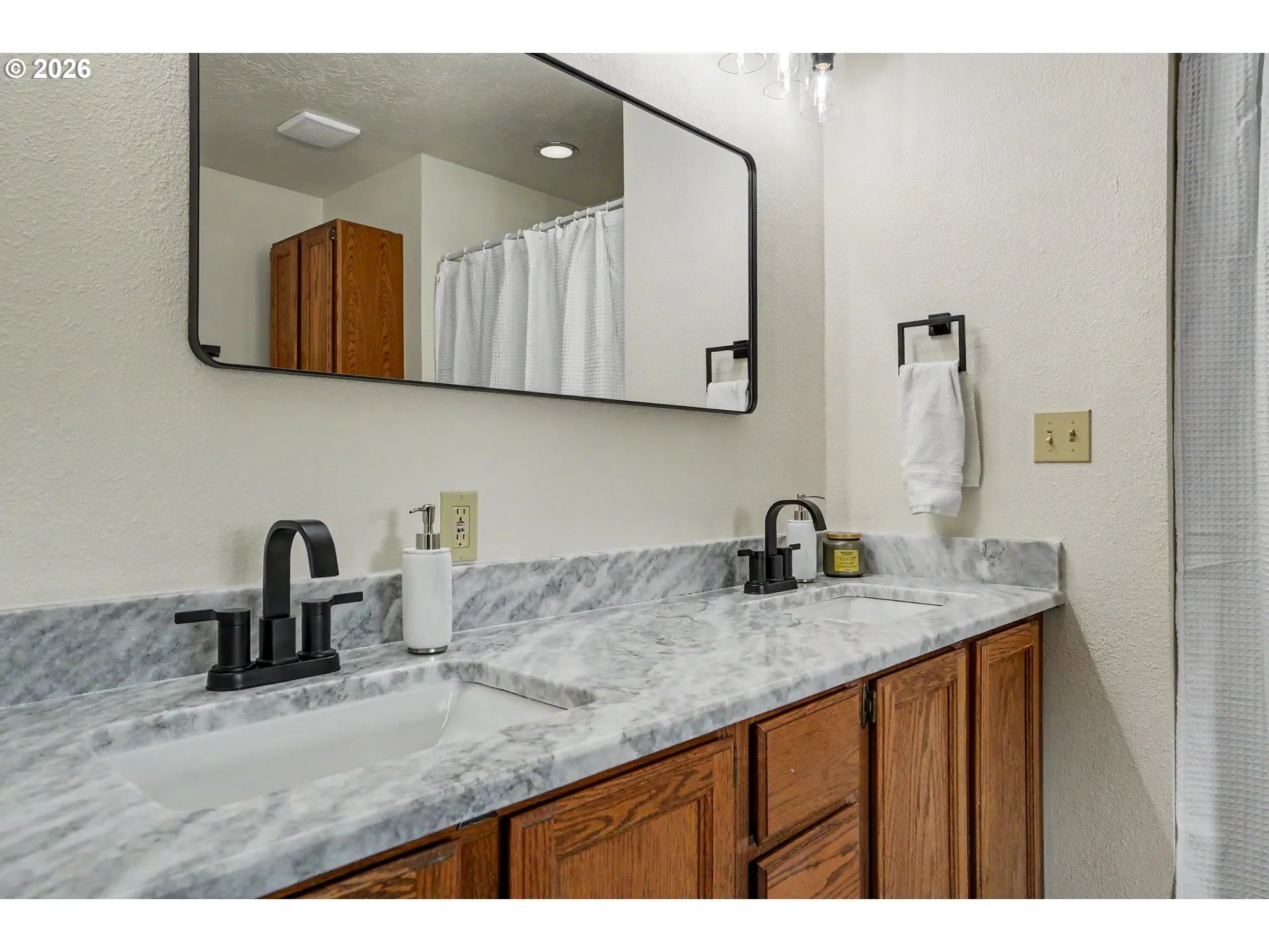 En Suite Bathroom