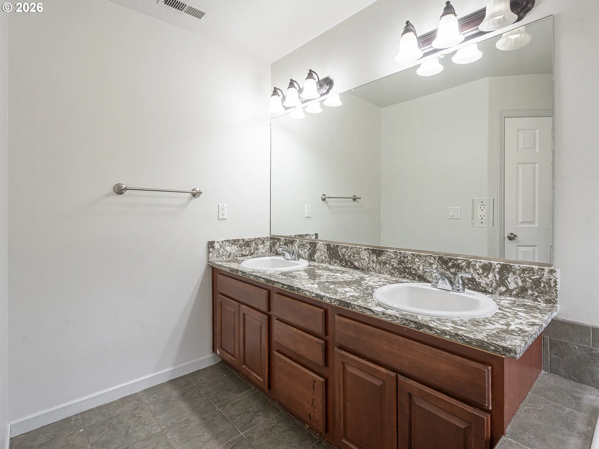 Bathroom, Attached-Double Sinks