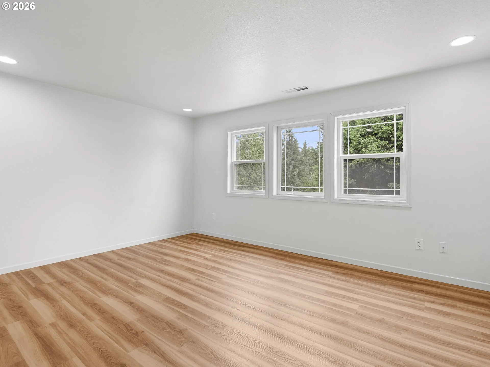 Bedroom, Primary