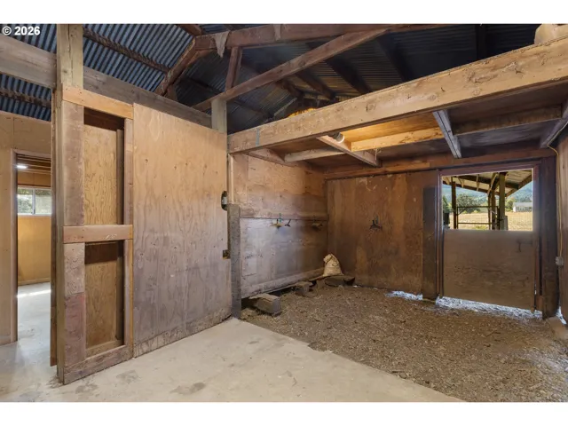 Barn