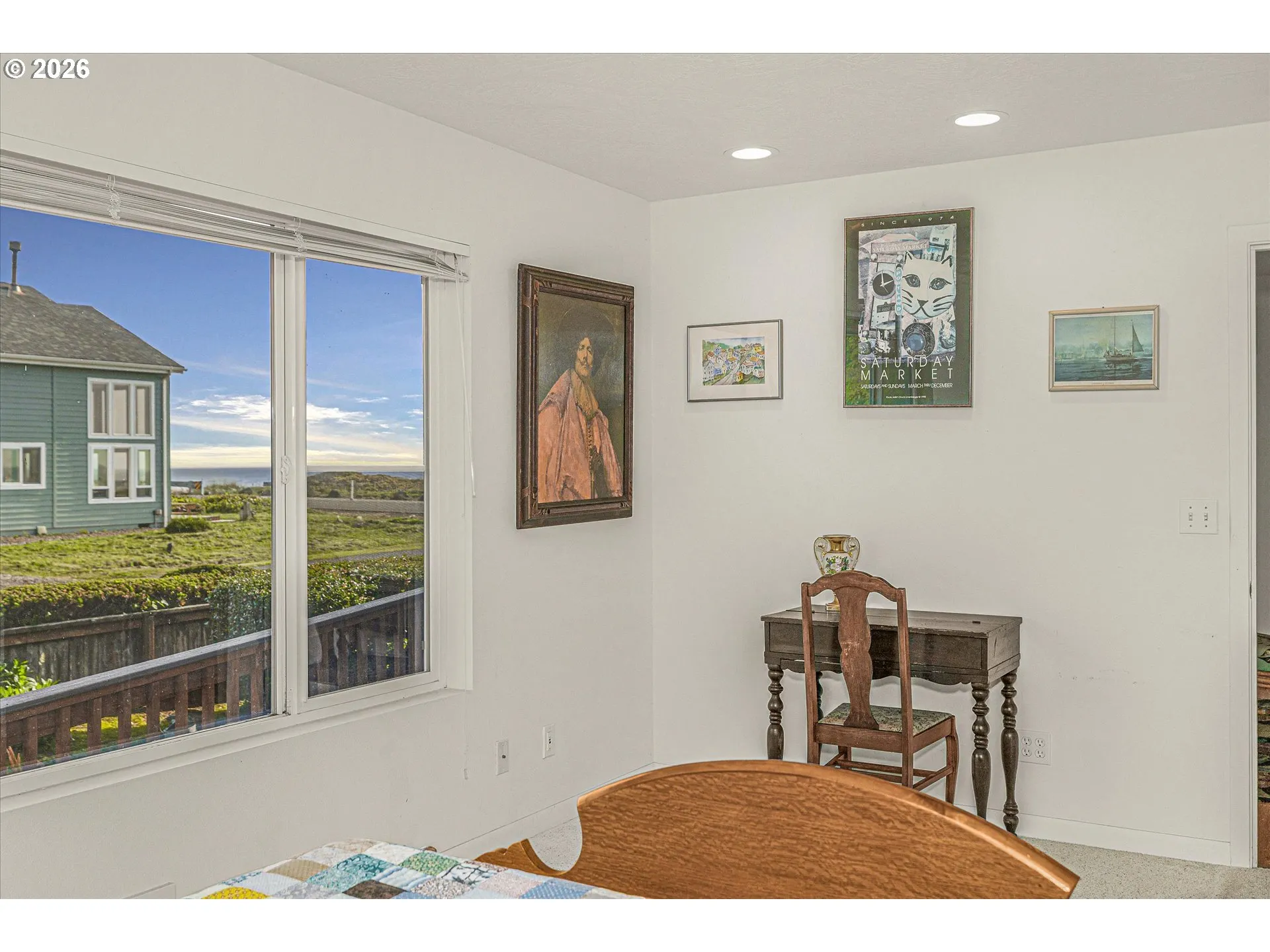 Bedroom, Primary