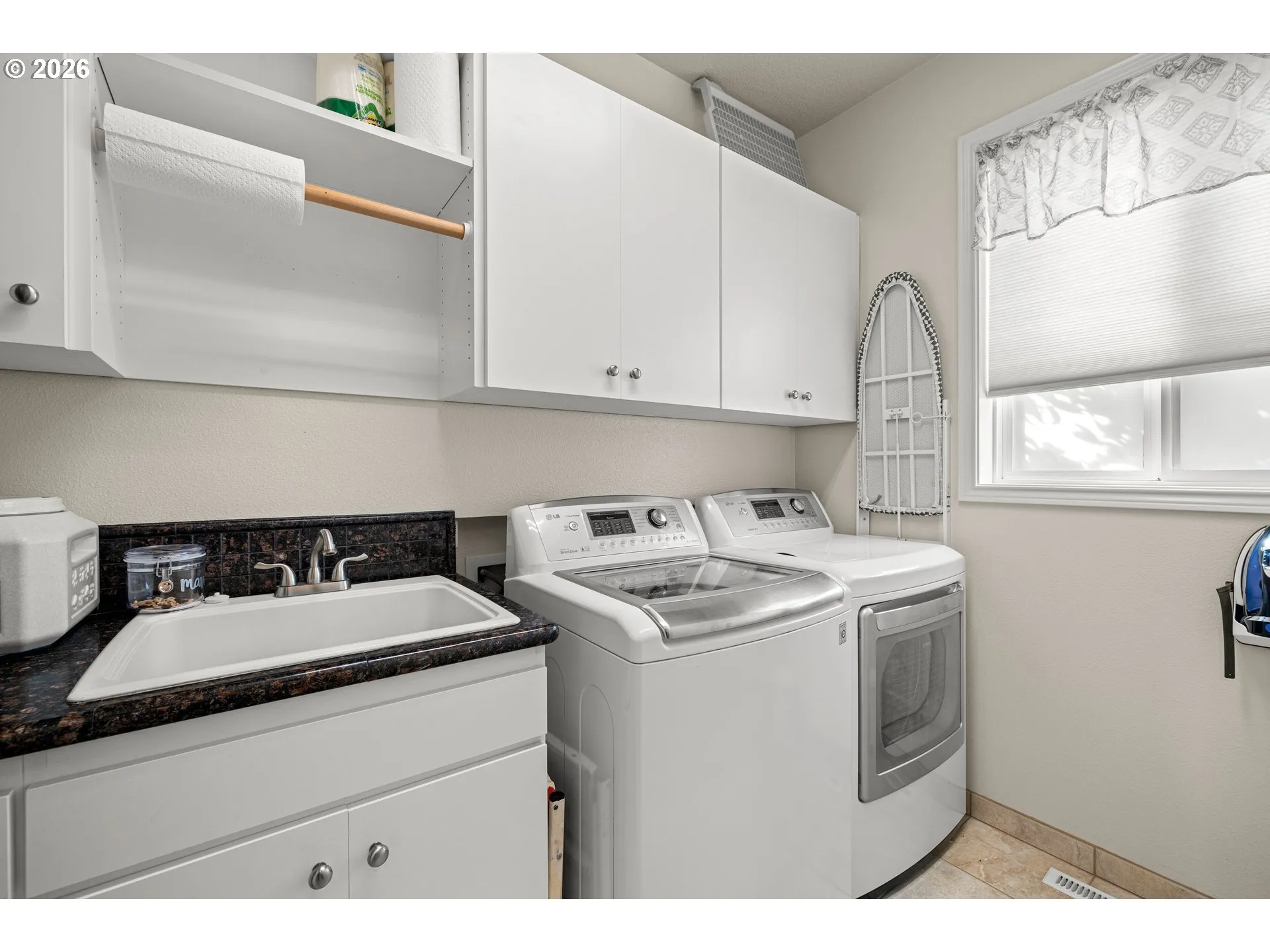 Laundry-Main