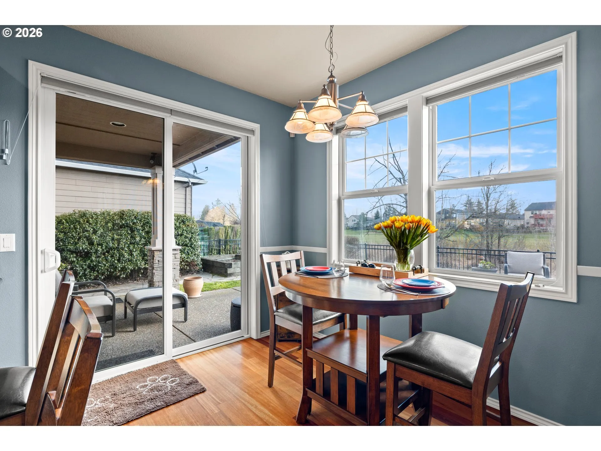Kitchen-Eating Area