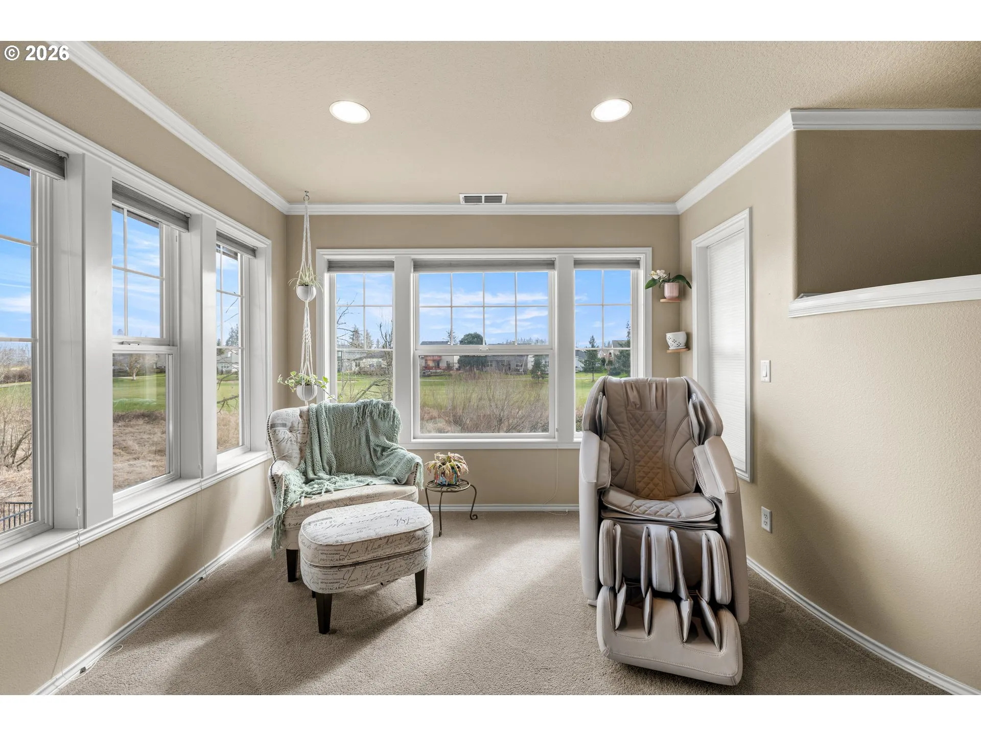 Primary Bedroom-Upper