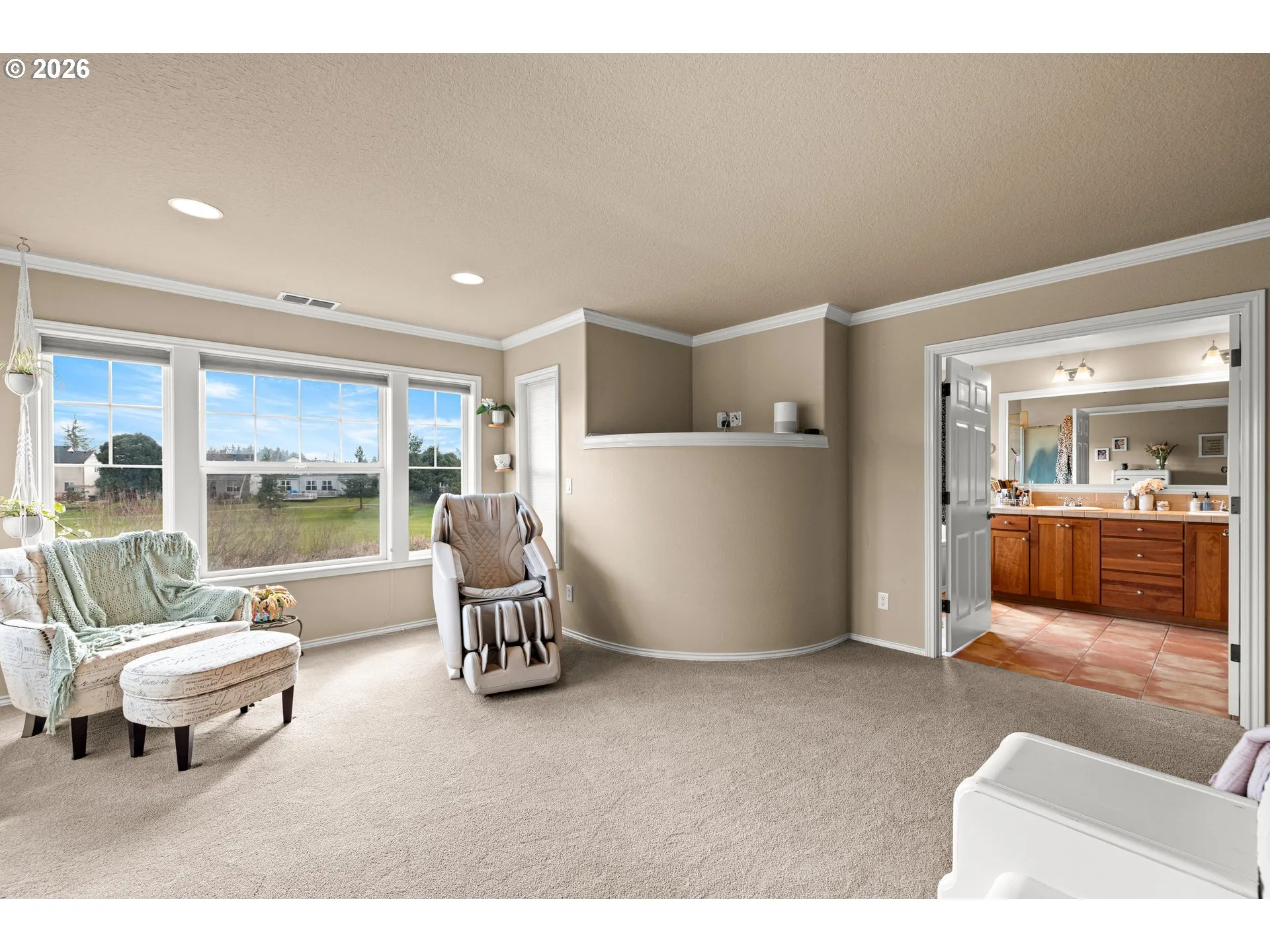 Primary Bedroom-Attached Bathroom