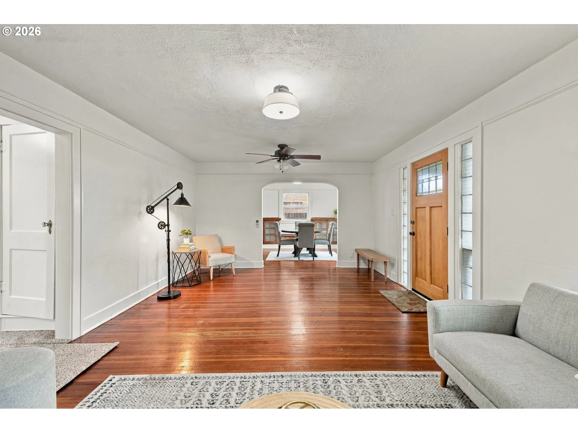 Living Room-Ceiling Fan