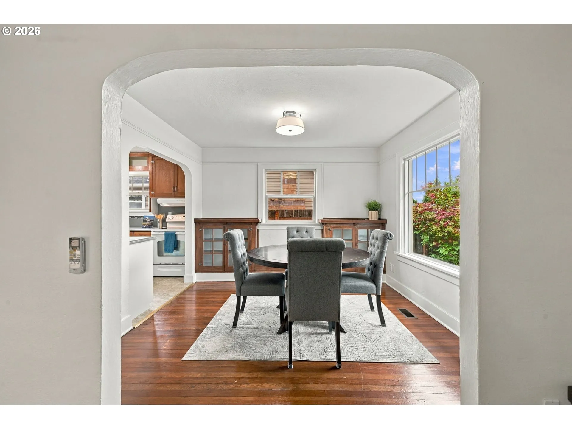 Dining Room-Built-In Cabinets