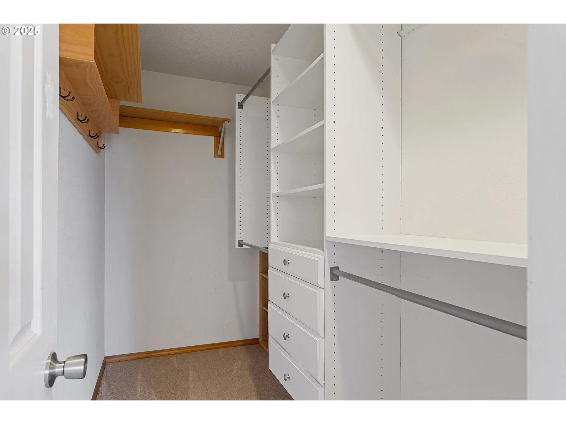 Bedroom, Primary-Walk-In Closet