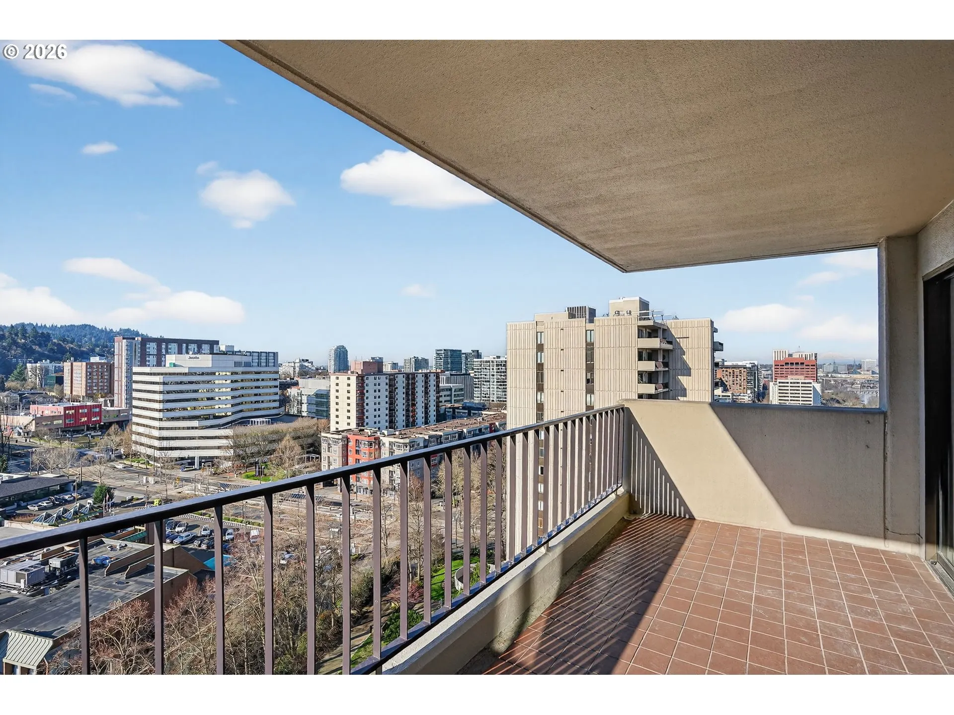 Balcony-NW Facing