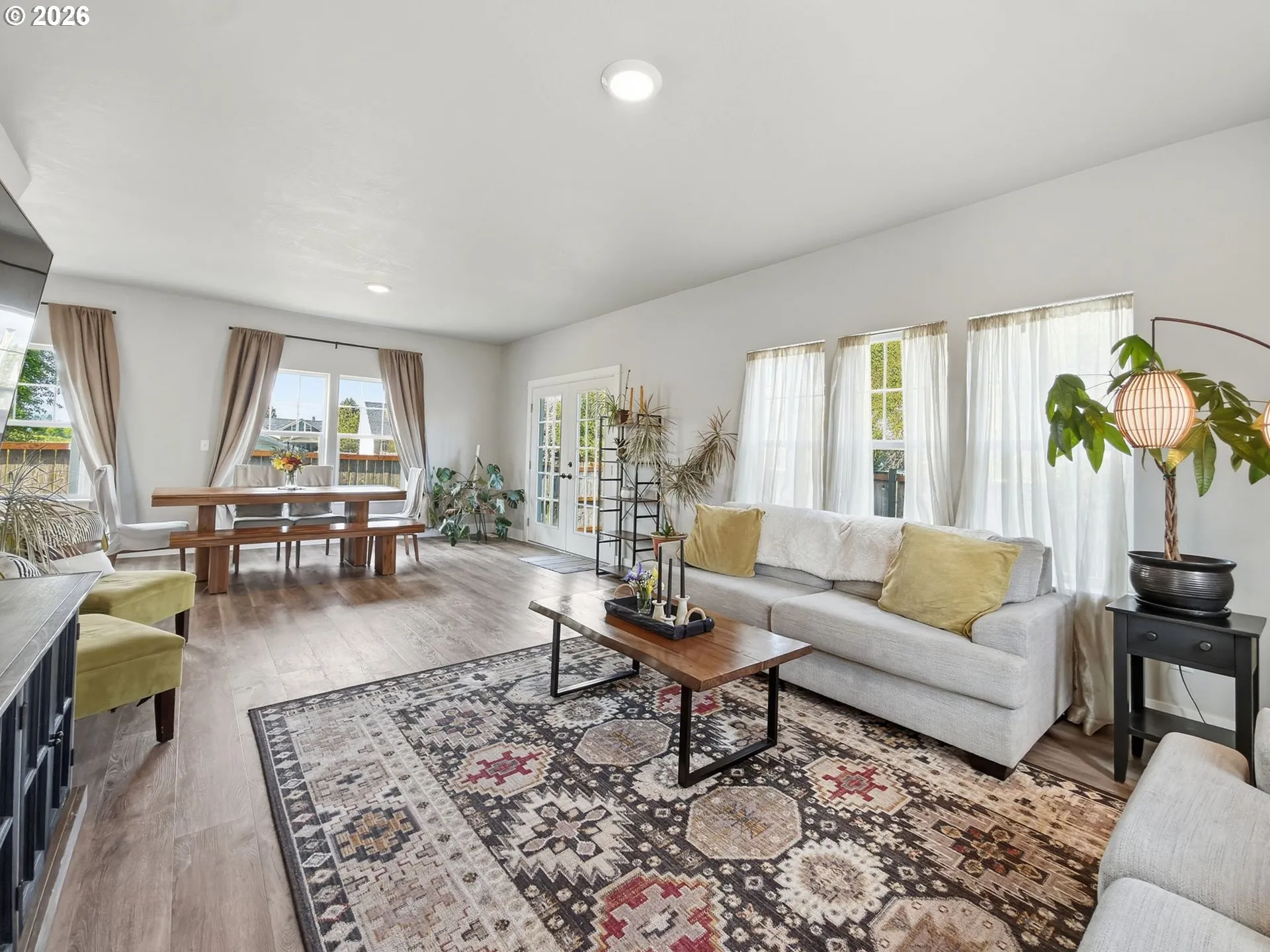 Living Room/Dining Room