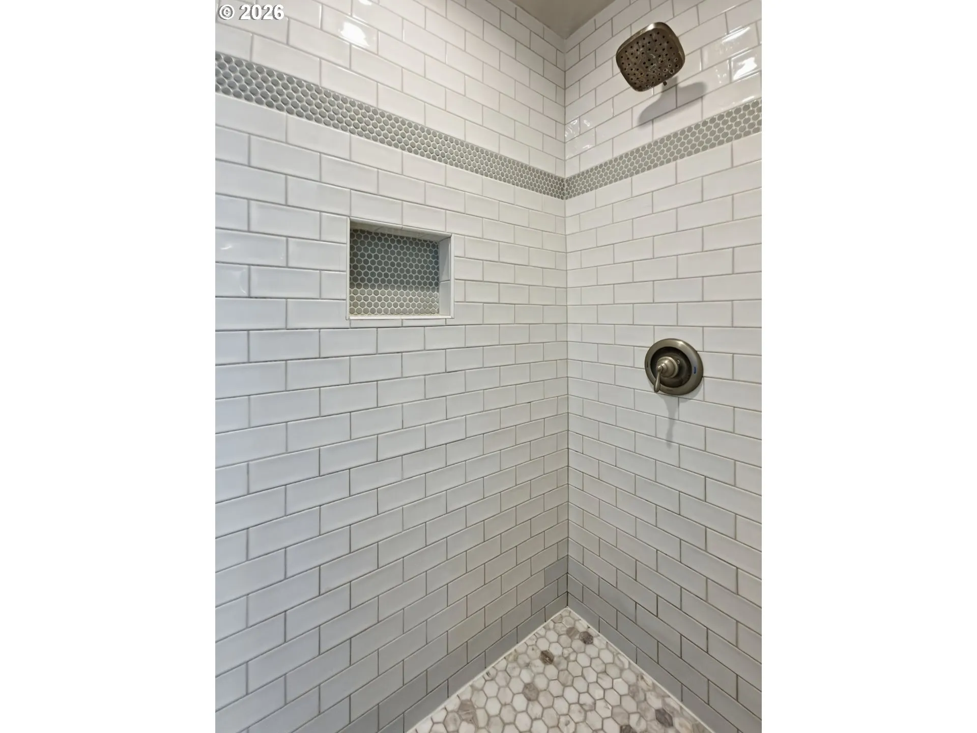 Bathroom-Walk in Shower