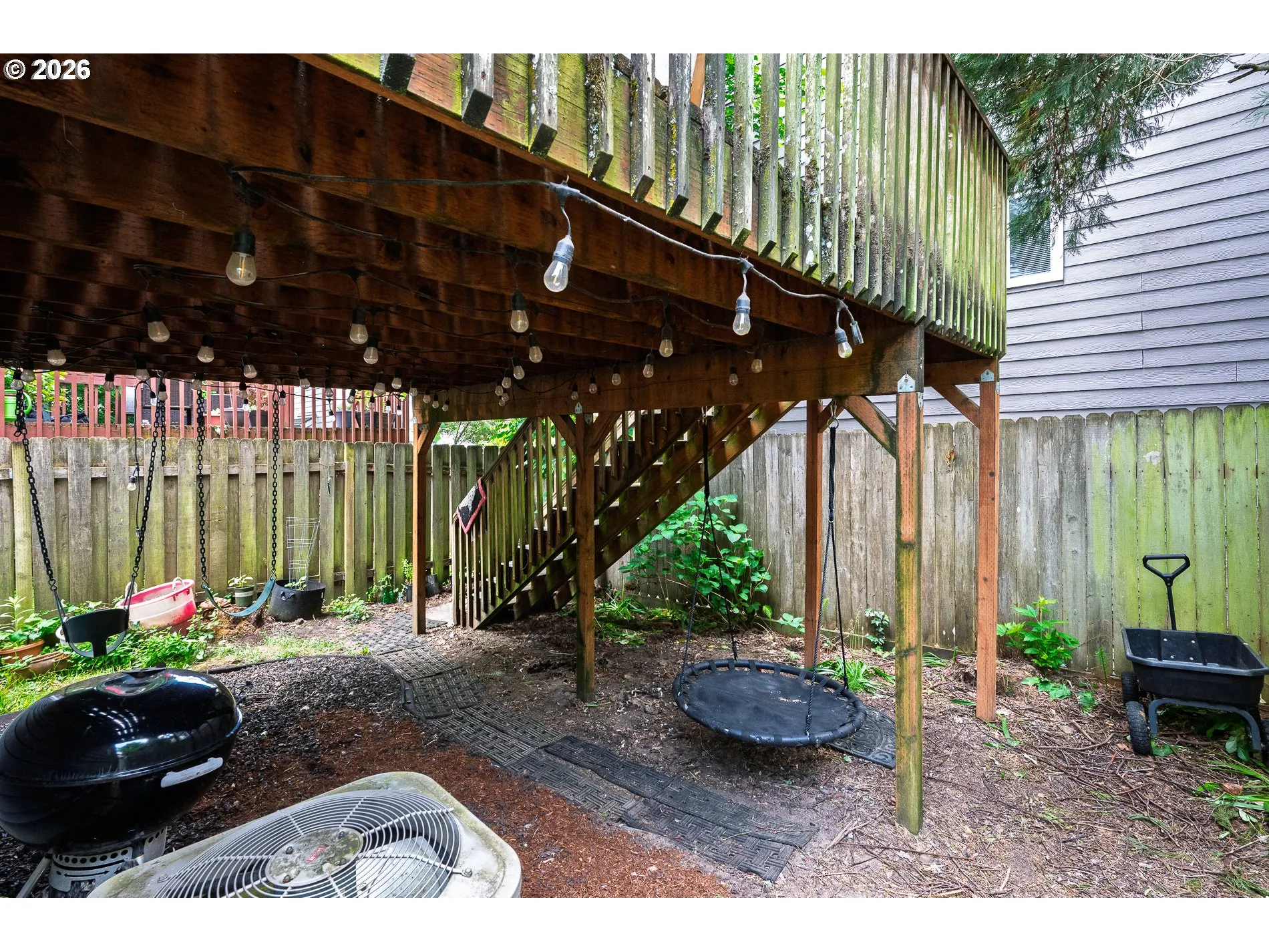 Yard-Fenced