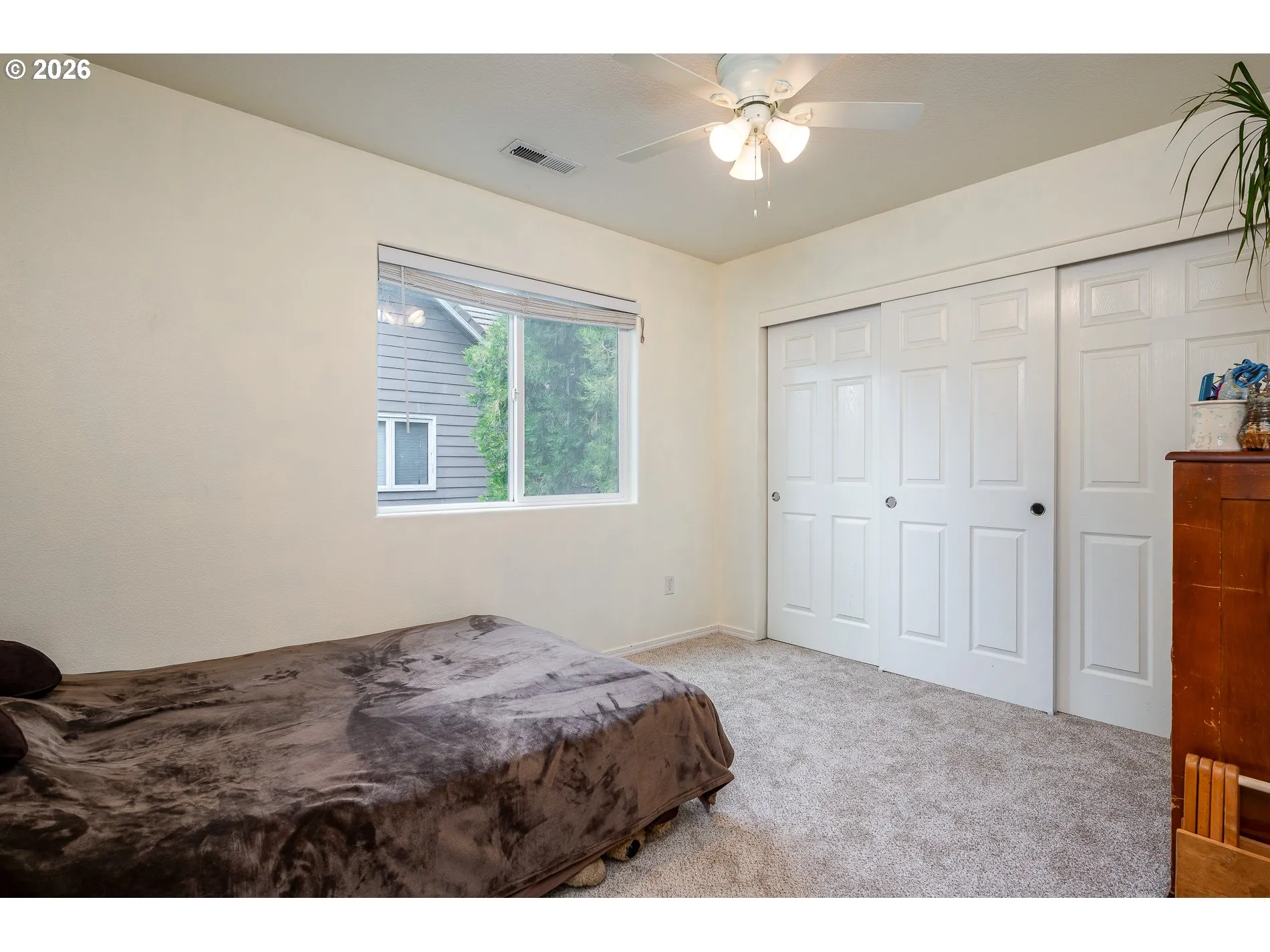 Bedroom-Ceiling Fan