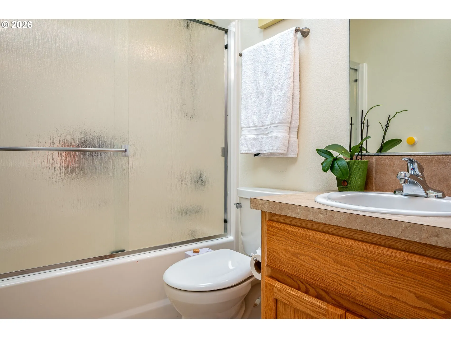 Bathroom-Upper