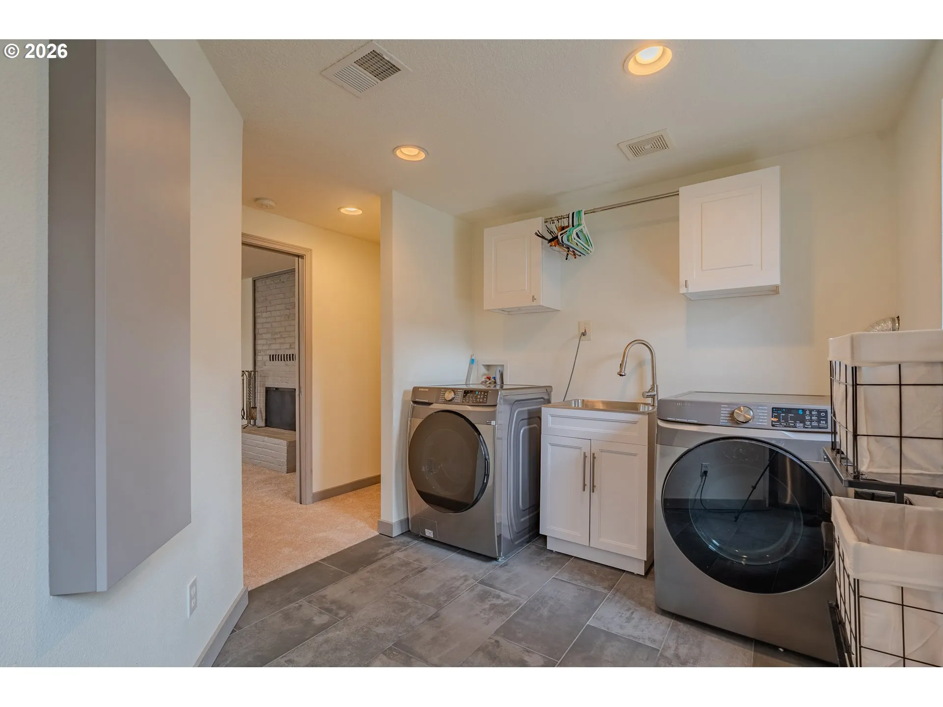Laundry-Lower