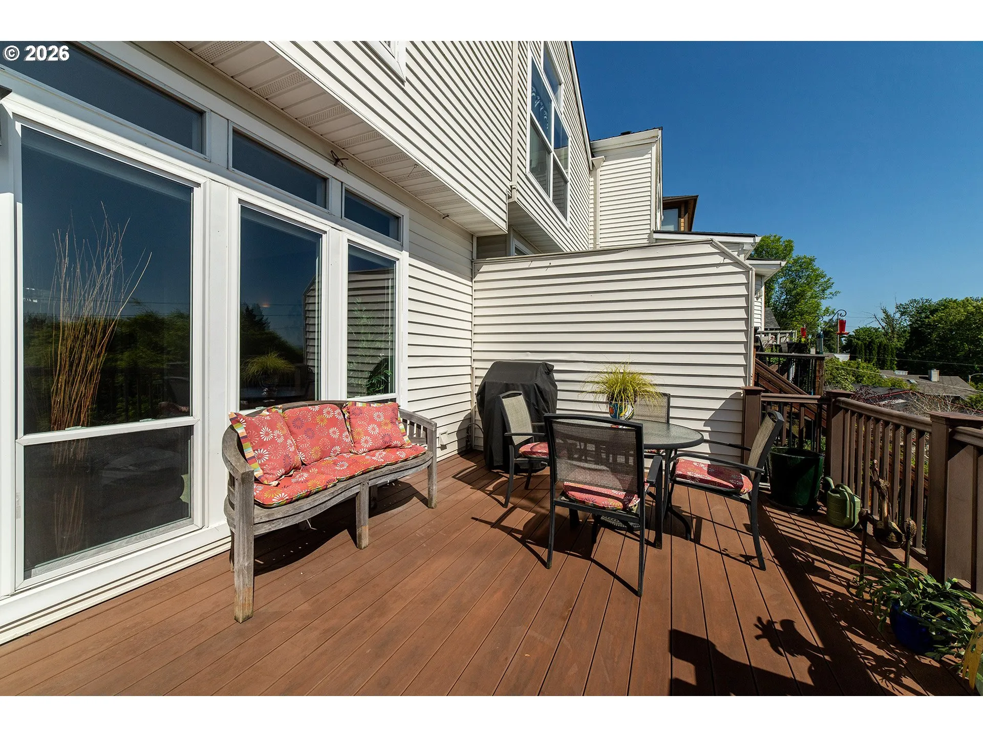 Deck-Upper