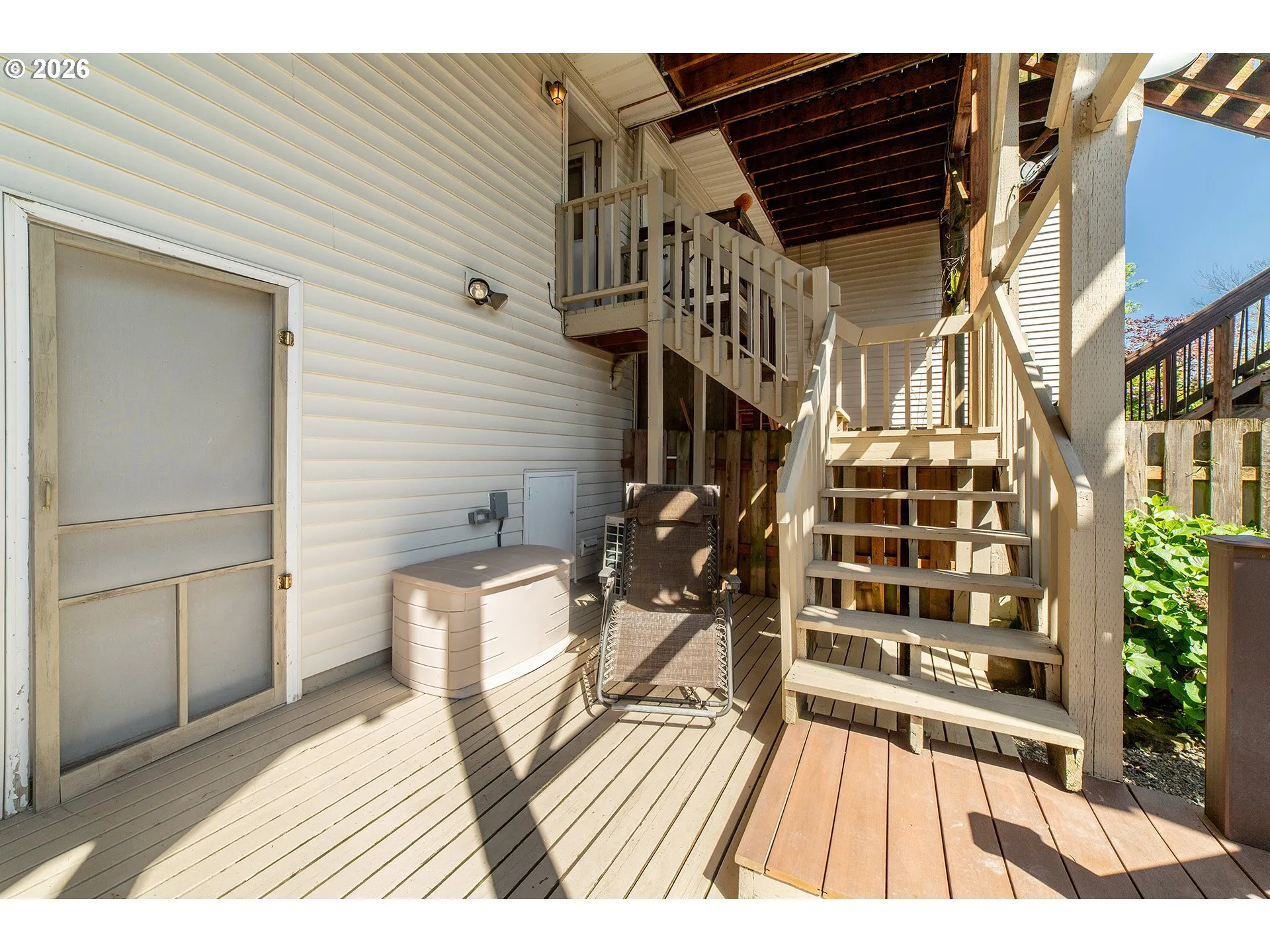 Deck-Lower