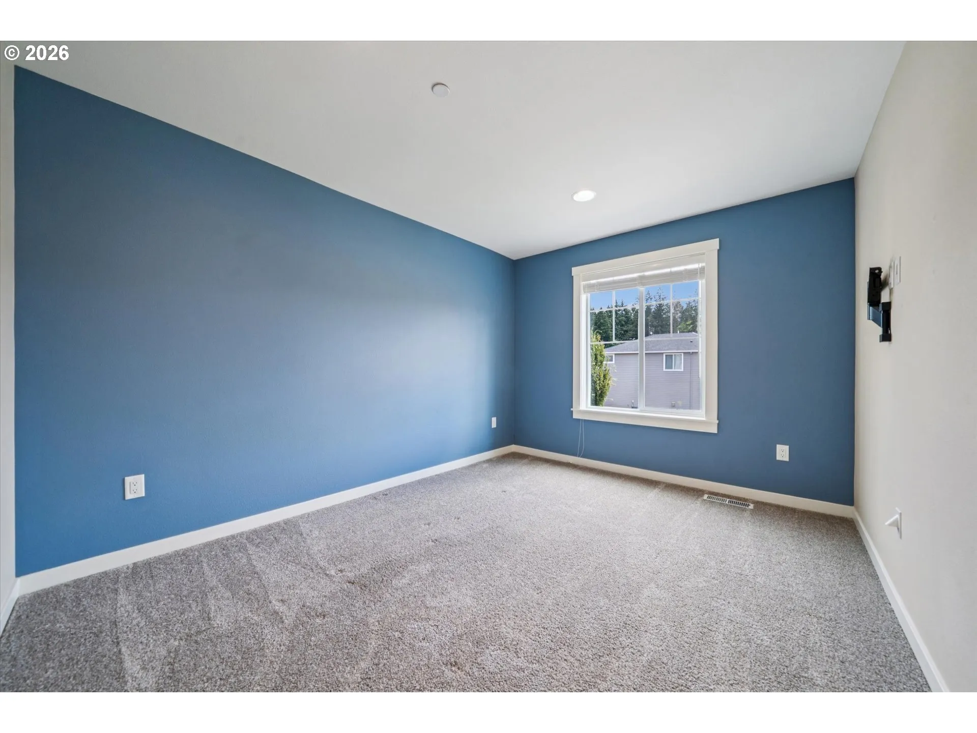 Bonus Room-Upper