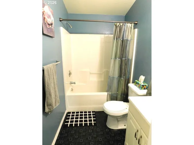 Bathroom-Hall