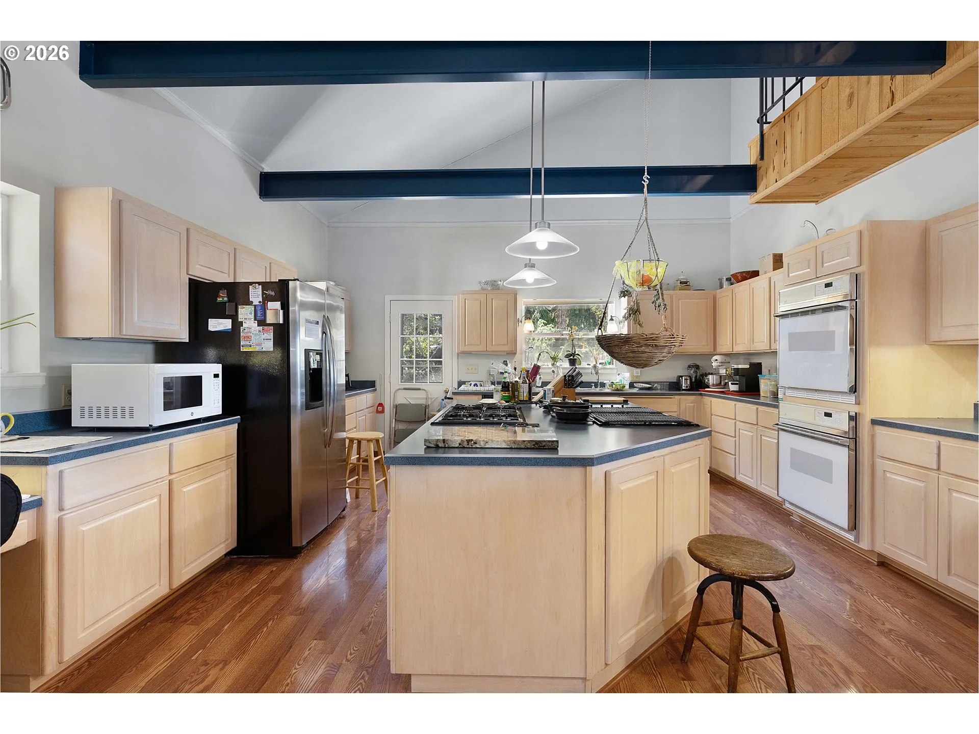 Kitchen-Island