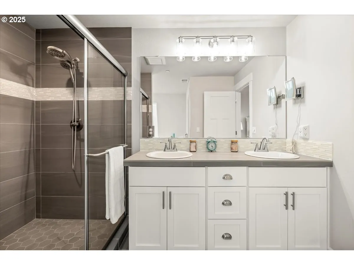 Primary Bedroom-Attached Bathroom