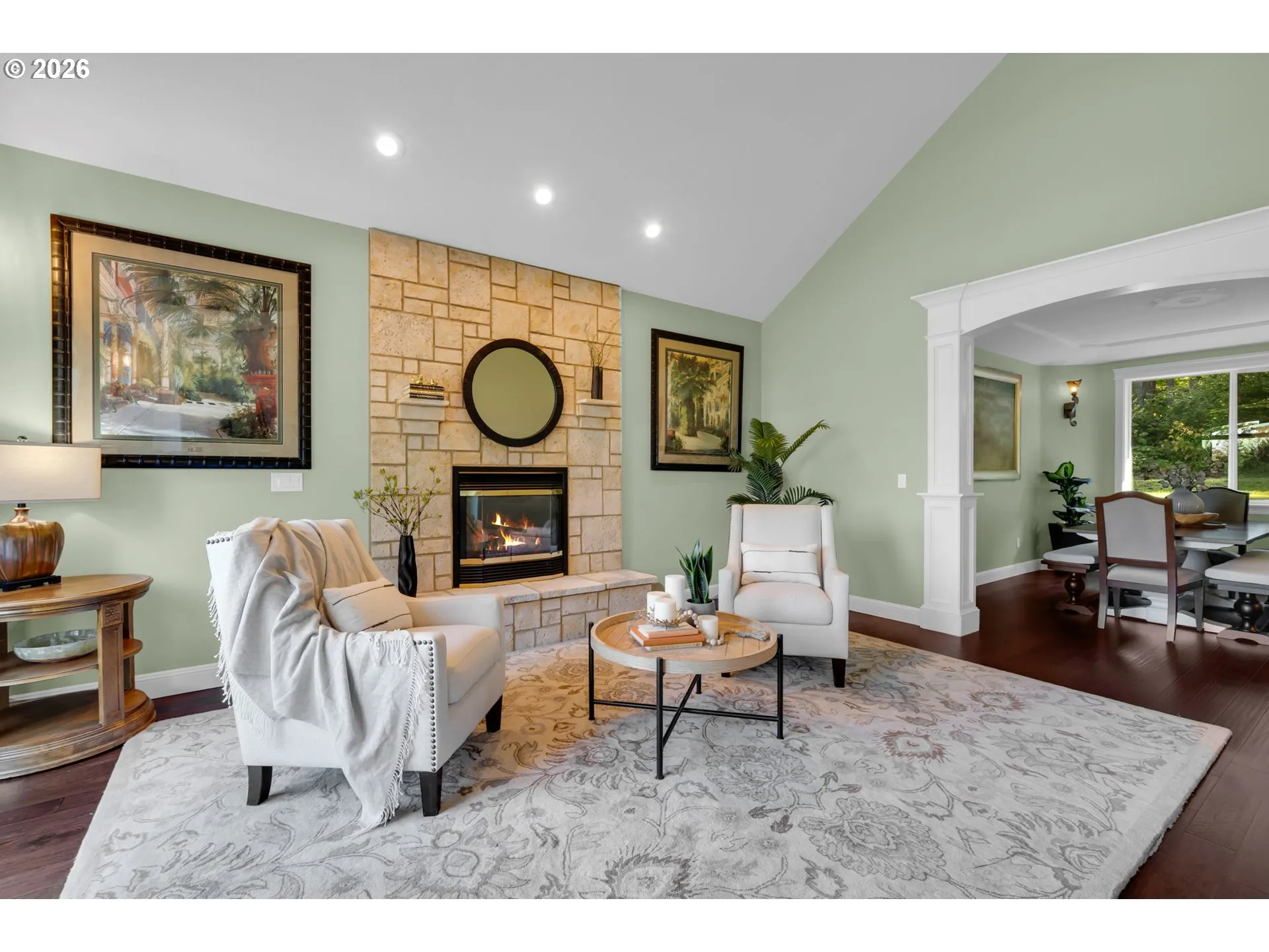 Living Room-Fireplace
