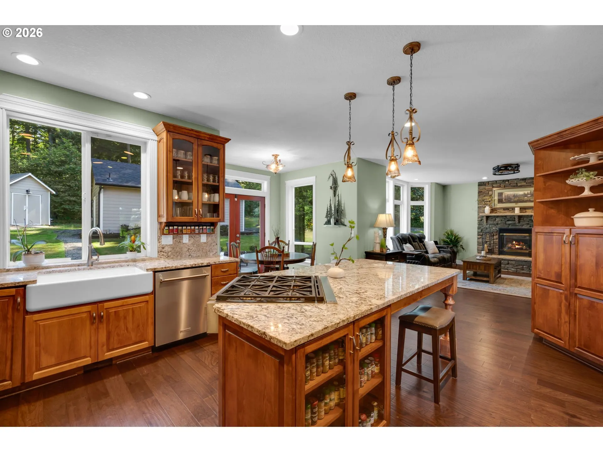 Kitchen-Cooking Island