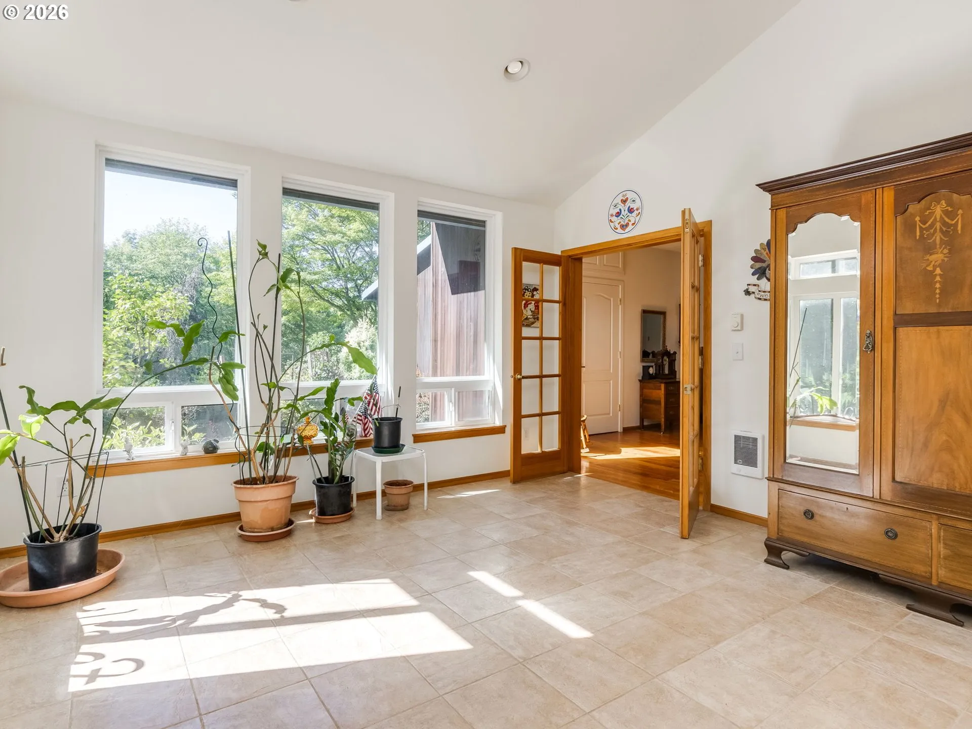 Entrance/Foyer