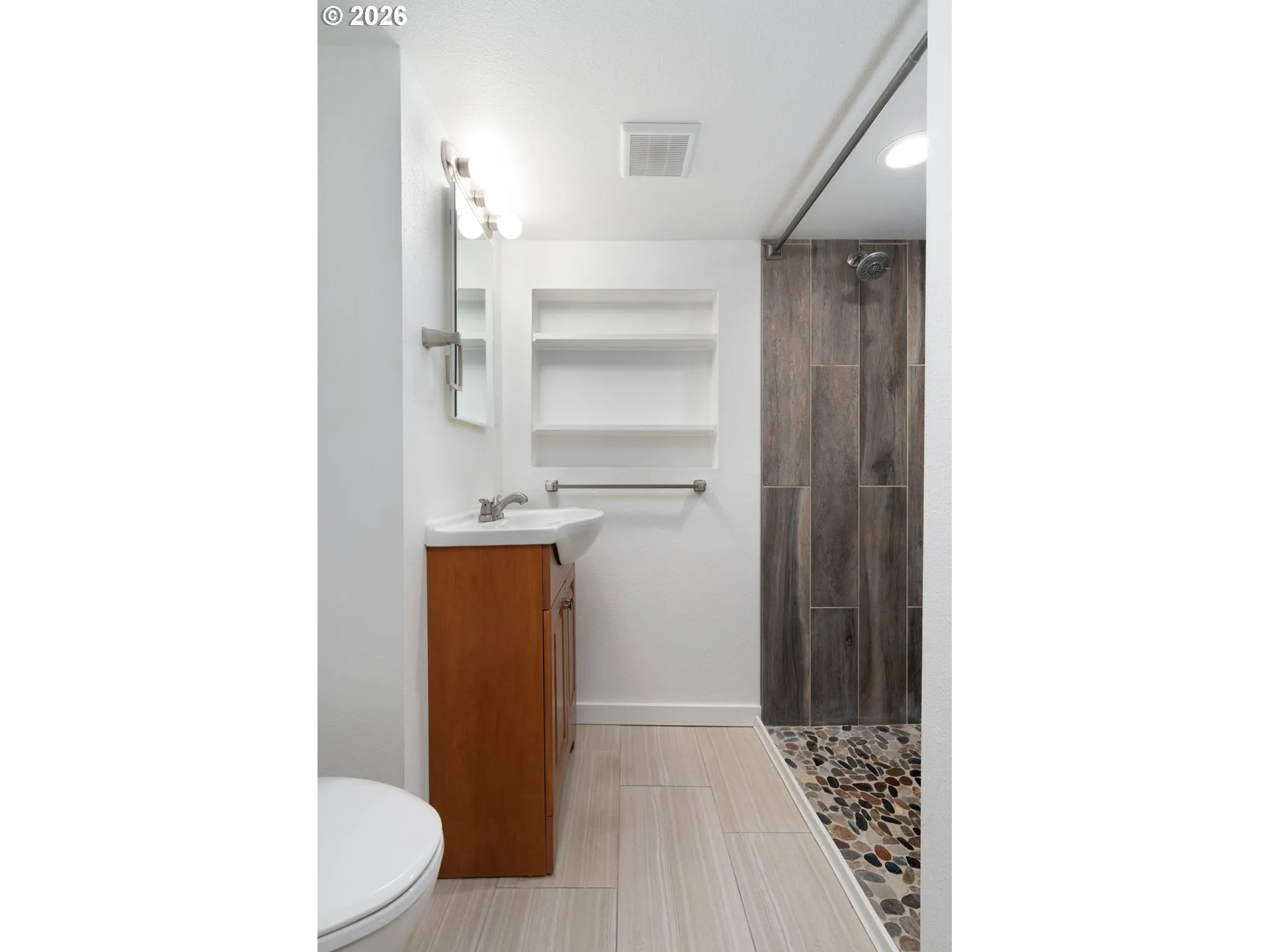 Bathroom-Lower