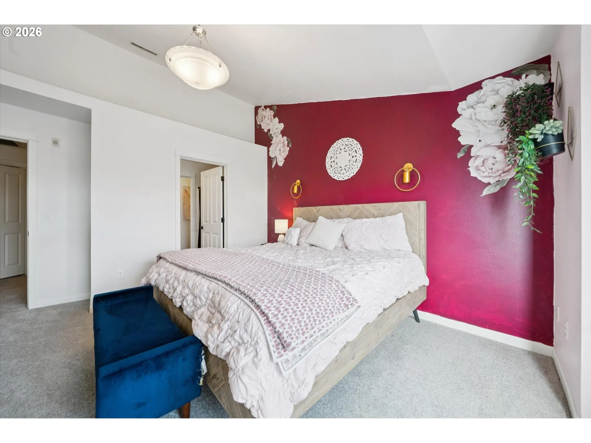 Bedroom, Primary