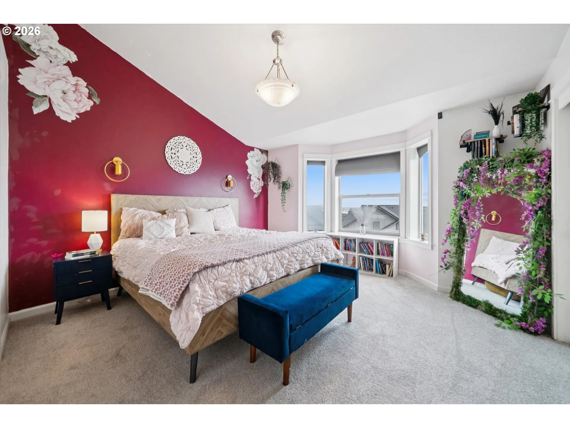 Bedroom, Primary