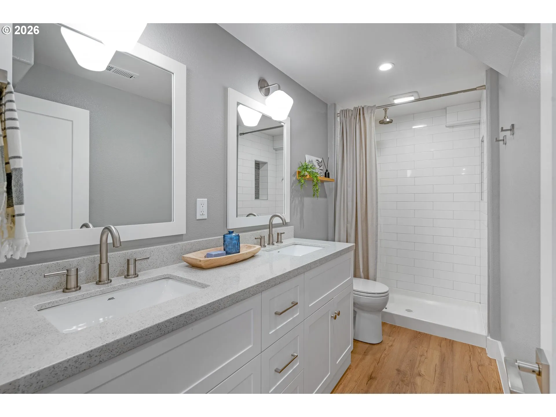 Bathroom-Lower