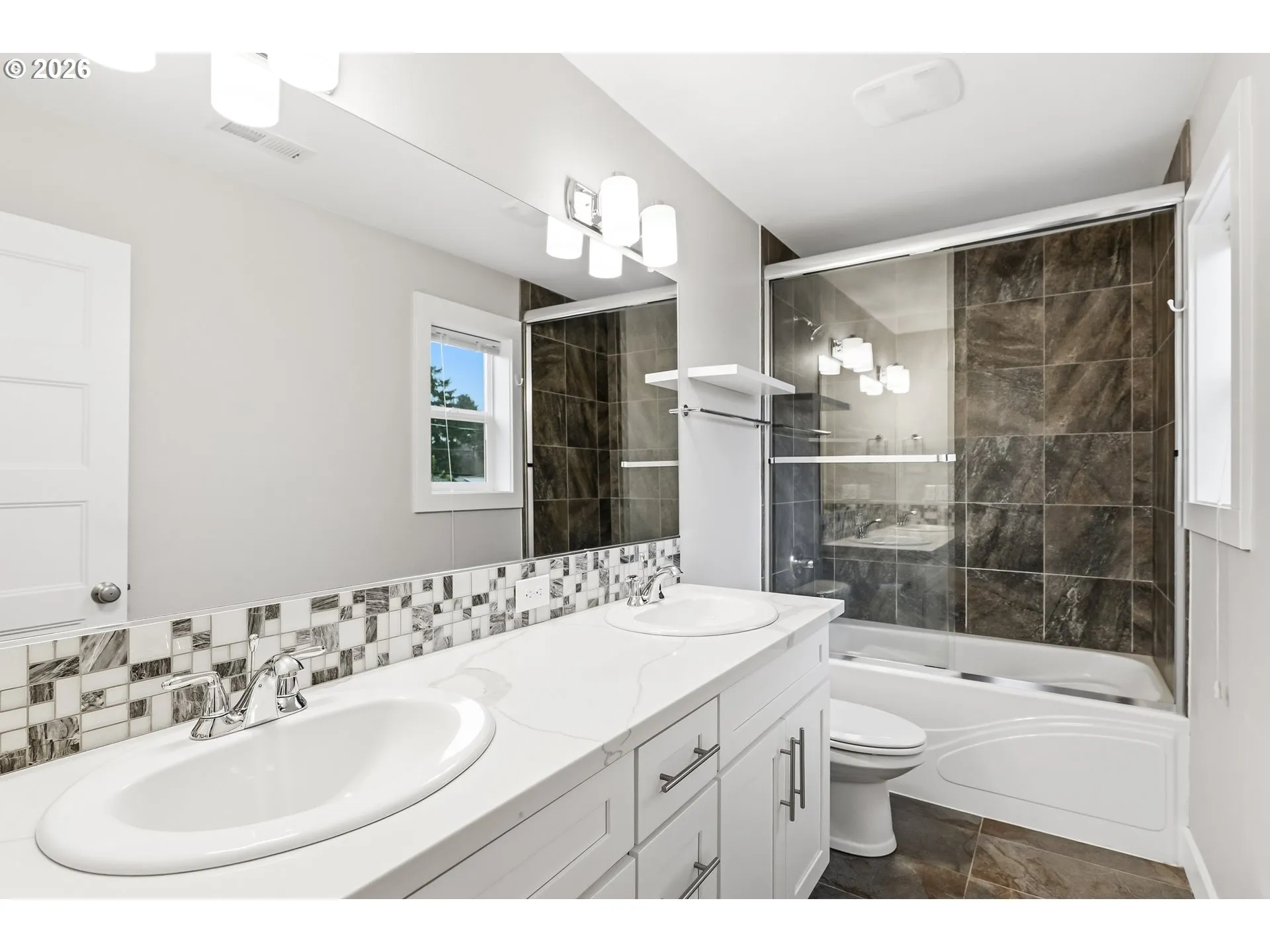 Bathroom, Attached-Double Sinks