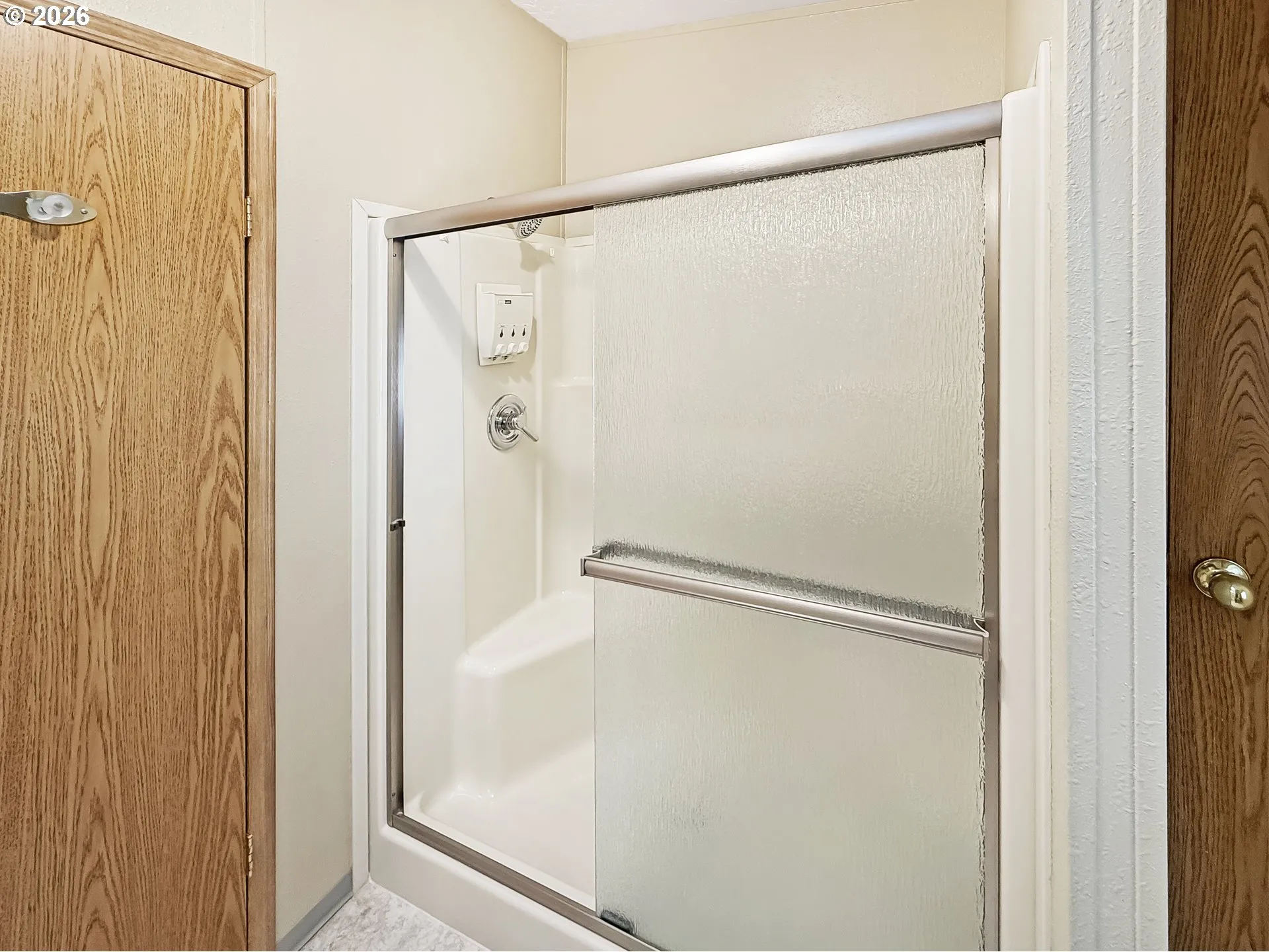 Bathroom, Attached